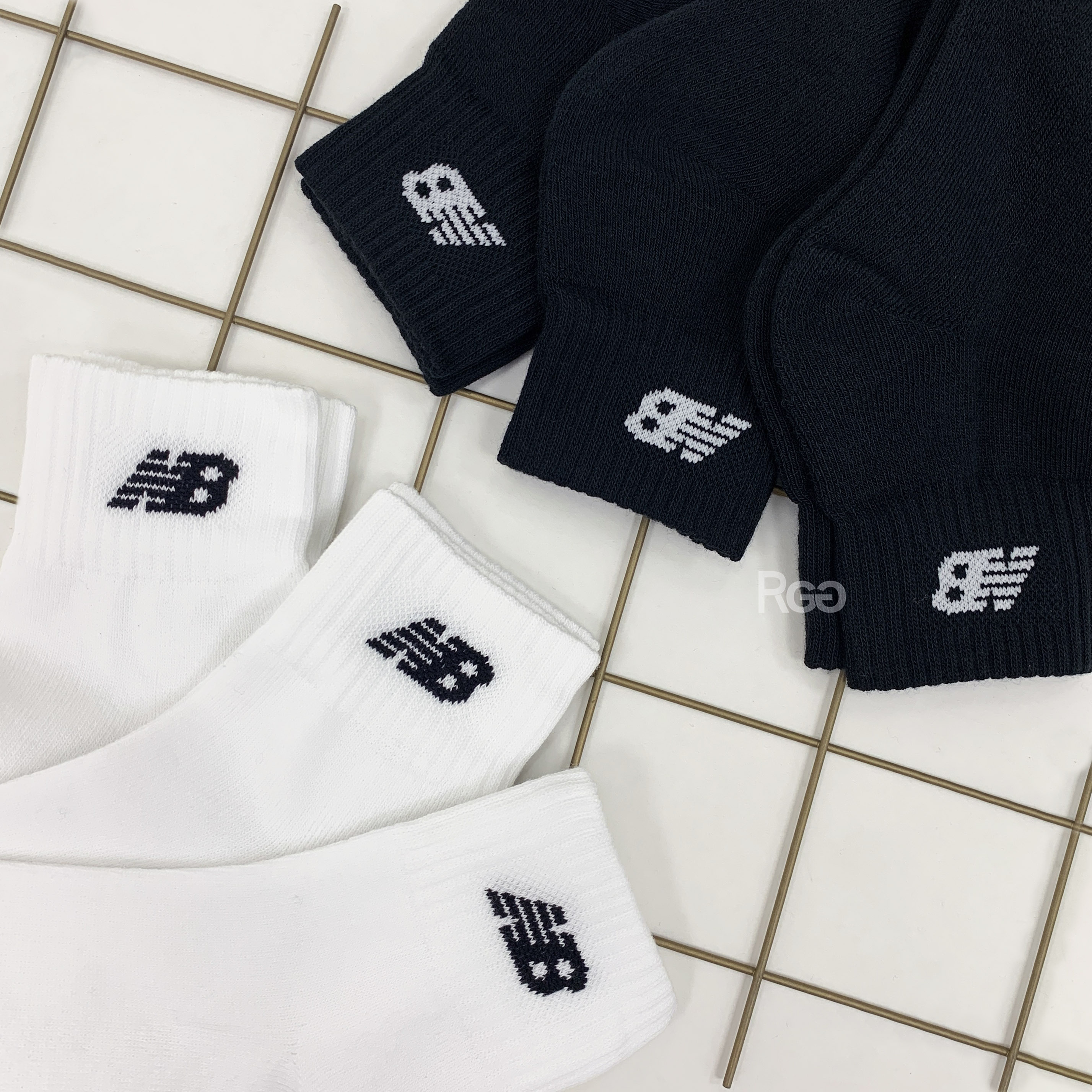 New Balance NB Logo 中低筒 (厚短襪)