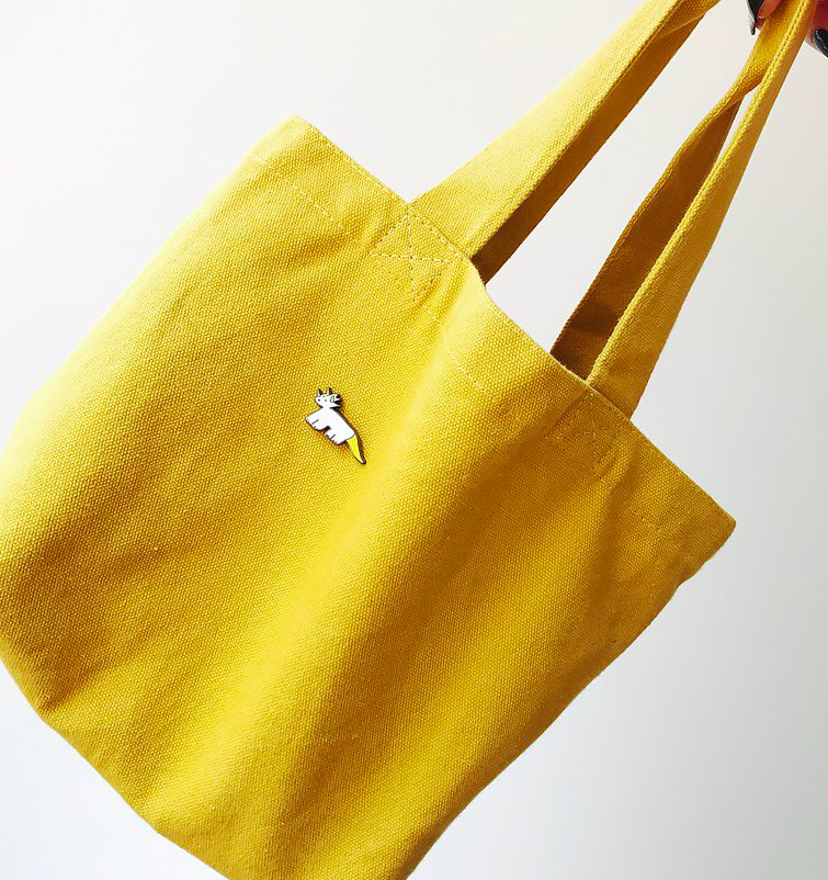 三角龍 金屬徽章｜馬卡龍腳趾