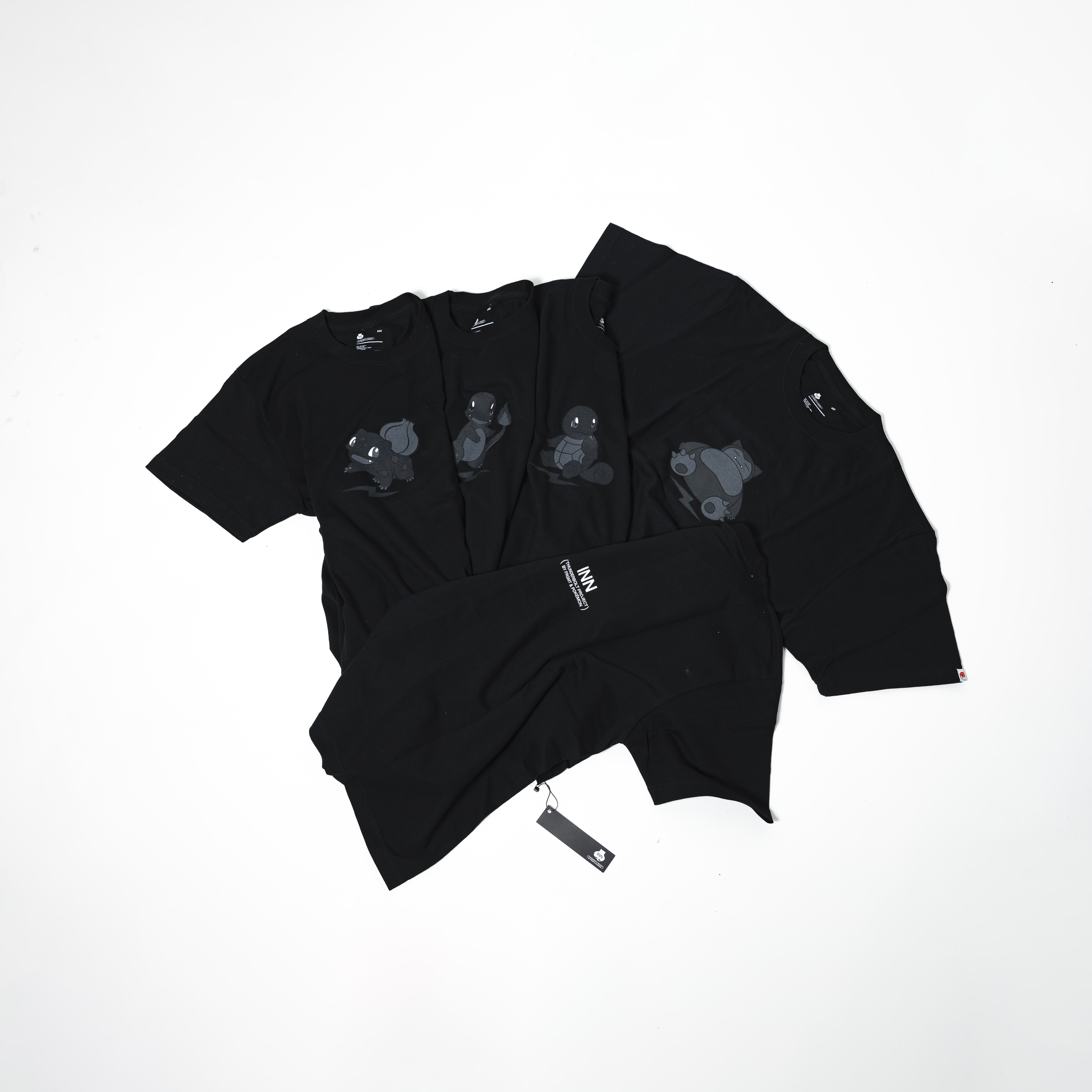 -(E13d03)-FRAGMENT & POKEMON THUNDERBOLT PROJECT 暗黑寶可夢短T