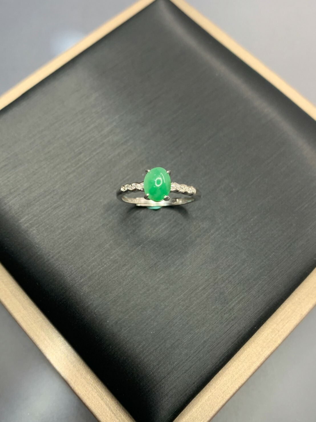 正陽綠翡翠銀戒01丨綠意春來