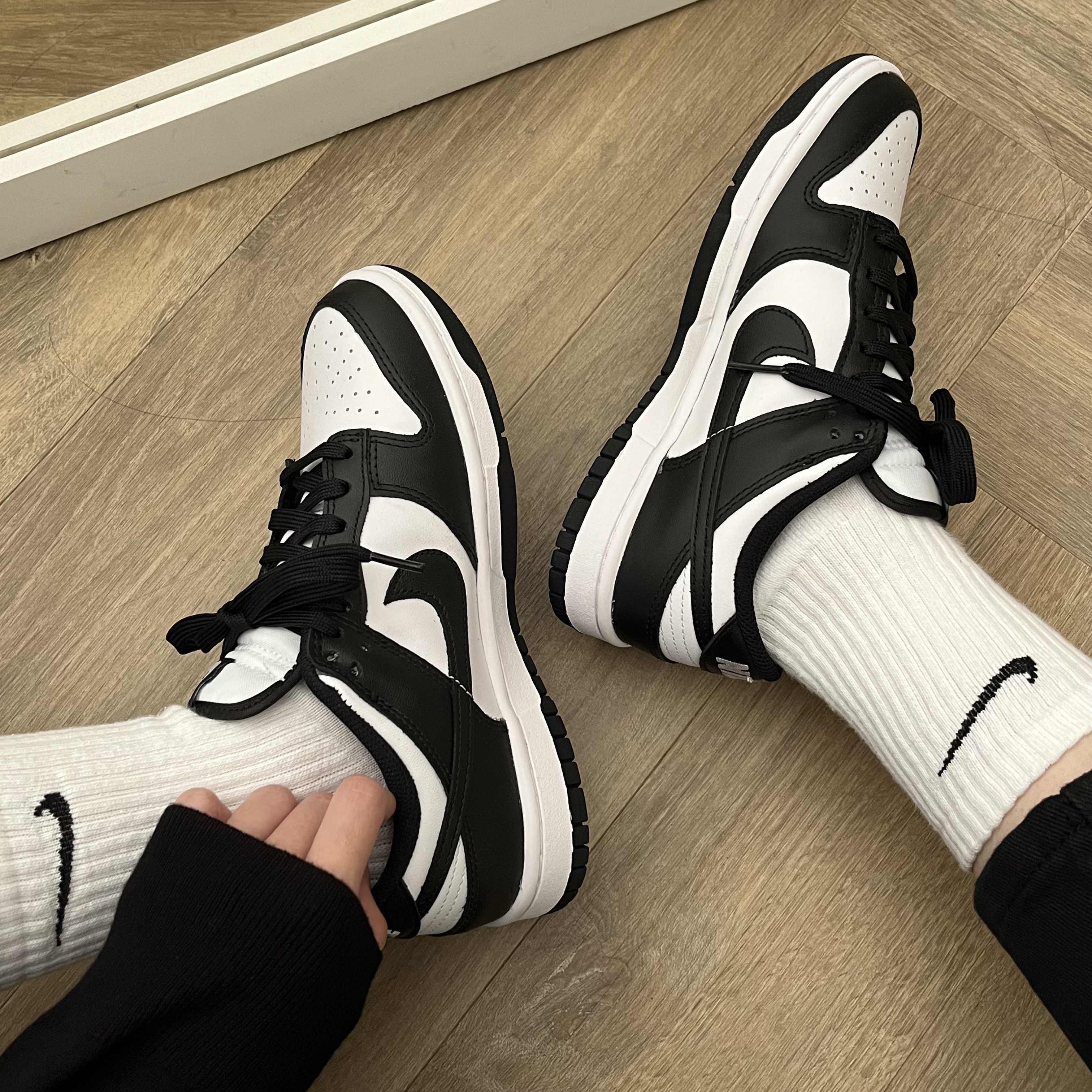 Nike Dunk Low 黑白熊貓(女款)