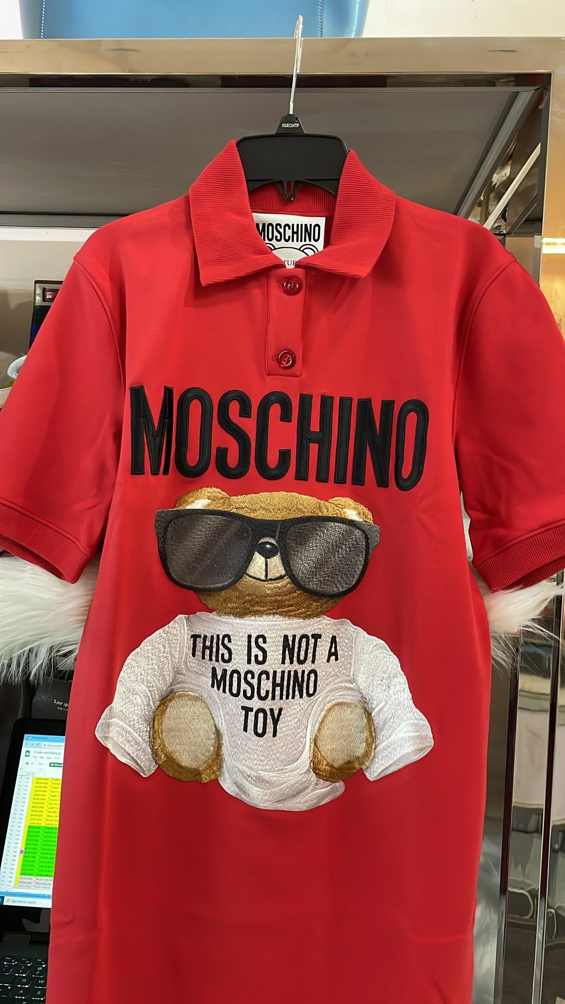 S] MOSCHINO GRAPHIC LOGO PRINT POLO DRESS, RED, ET0455-5526