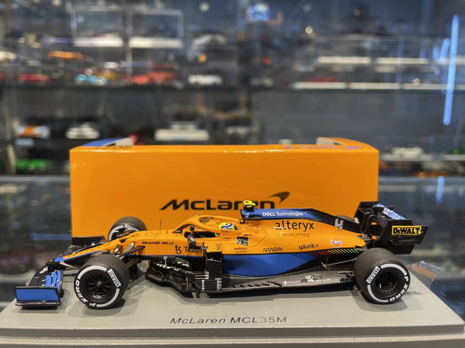 Spark S7690 McLaren MCL35M L.Norris #4 2nd 2021 1/43