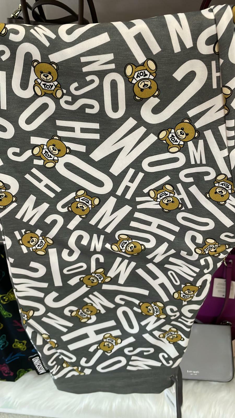 [S] MOSCHINO LOUNGE JOGGERS IN ALLOVER, GREY, 1T4310-8105-1506 (SM63)