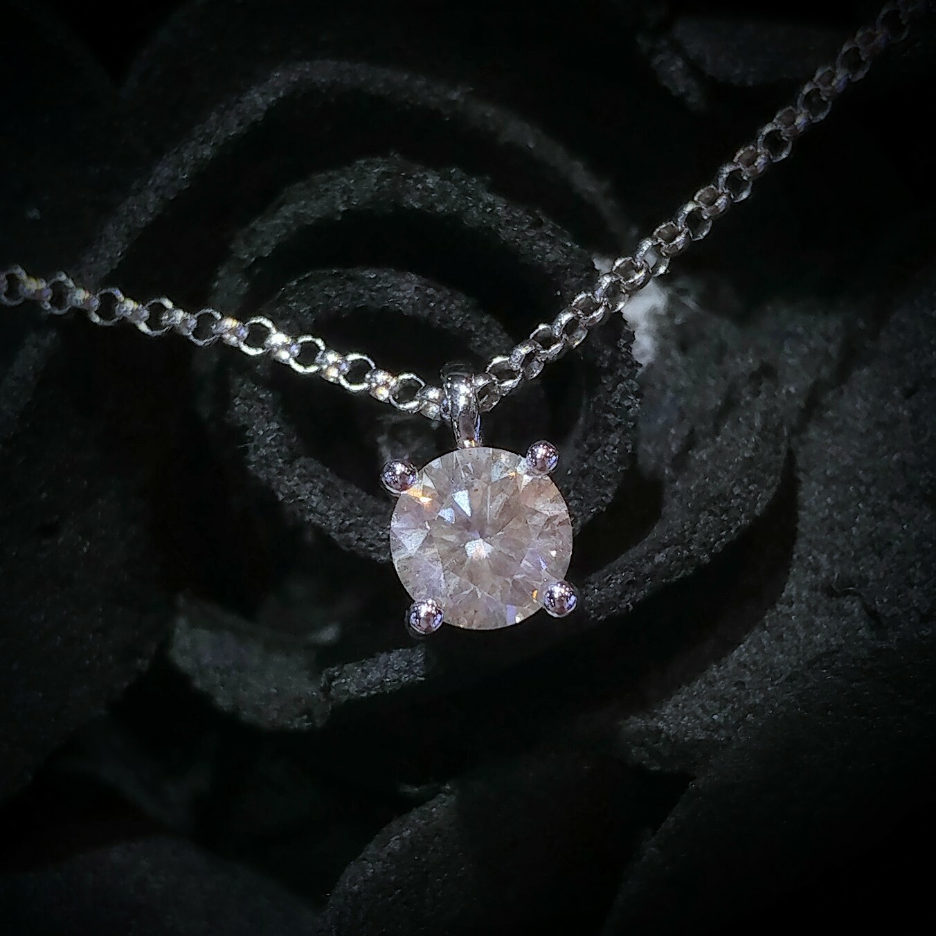 全新18K白金【單粒46份鑽石】吊墜