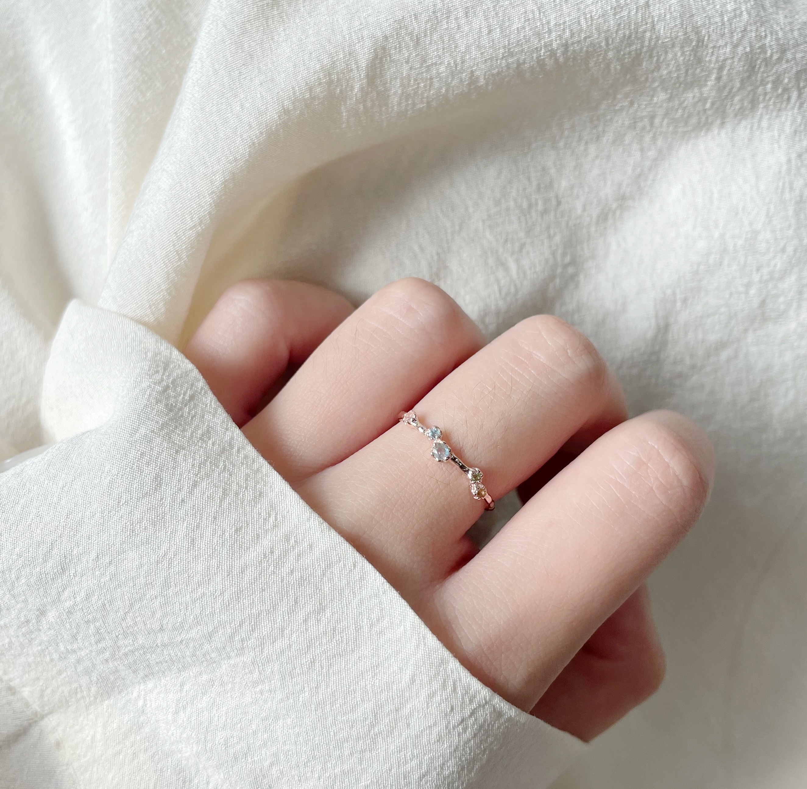 不規則小花彩色寶石戒指