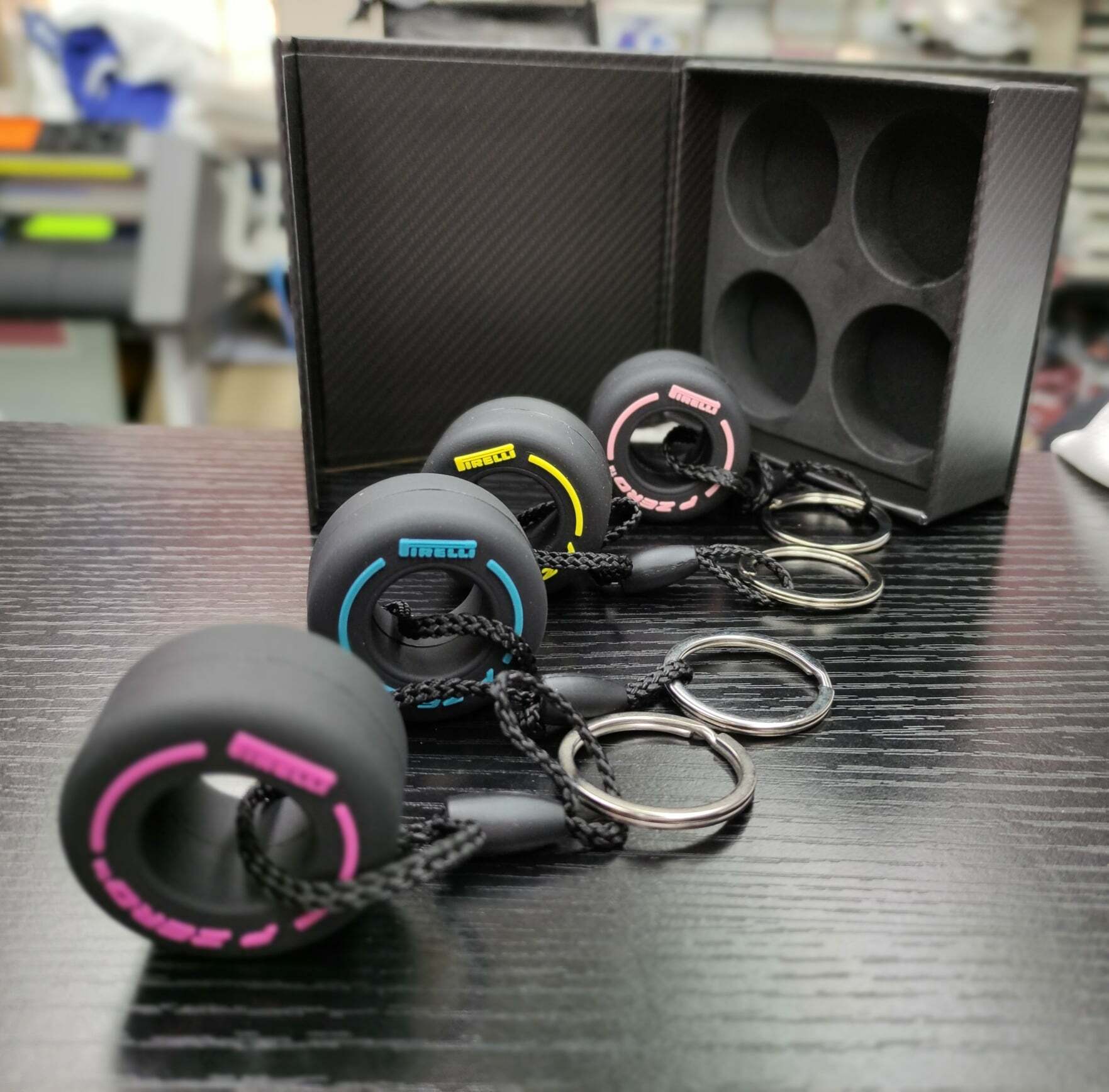 Pirelli F1車胎匙扣