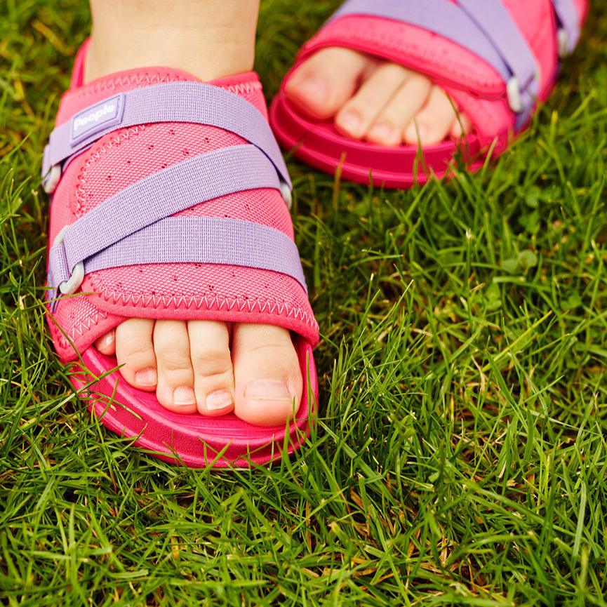 [售出無退換]童鞋 PEOPLE THE LENNON CHILLER KIDS 三色 兒童款 織帶 拖鞋【NC04V3C-044】