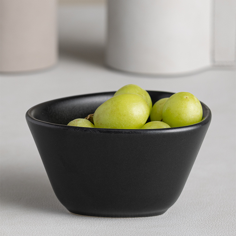 丹麥LINDDNA 炻器小碗-消光黑