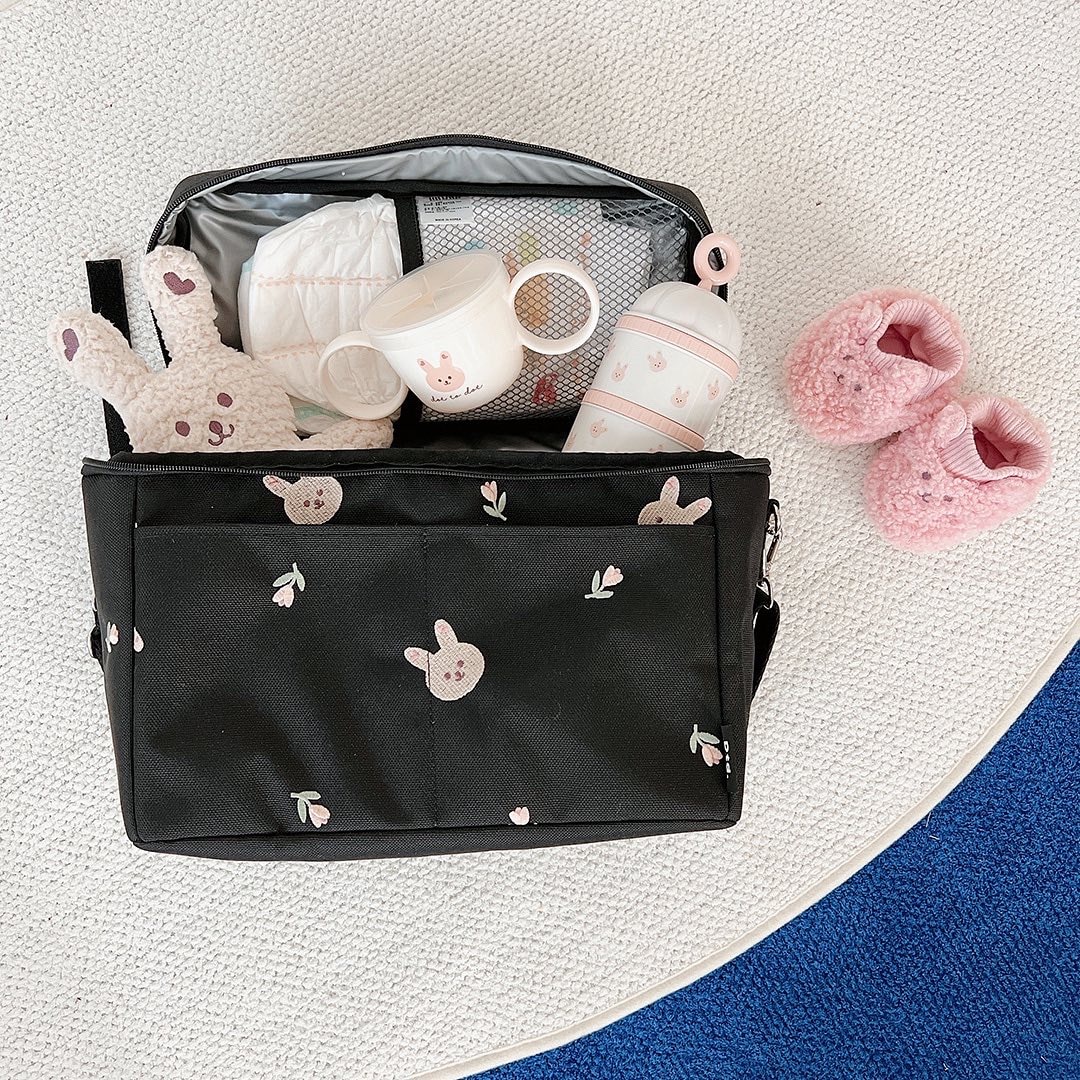 𝐃𝐨𝐭 𝐭𝐨 𝐃𝐨𝐭 黑色 兔仔媽媽袋