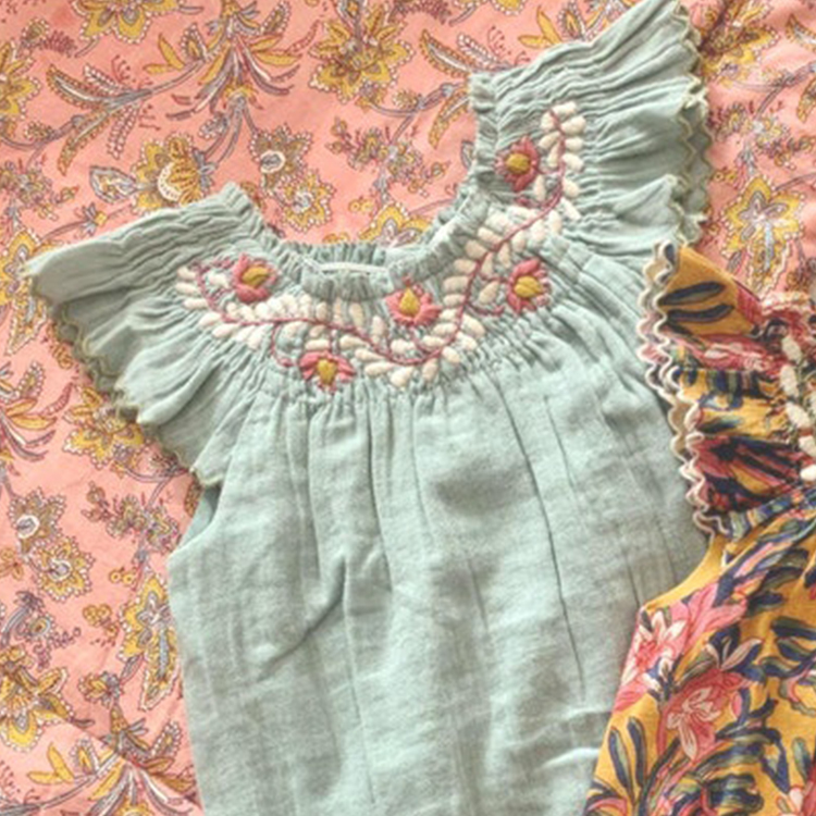 Louise Misha-Josephine 刺繡包屁衣(Cloud)