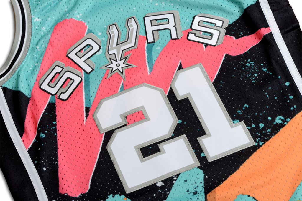 Mitchell & Ness 聖安東尼奧馬刺隊 Tim Duncan Hyper Swingman 球衣
