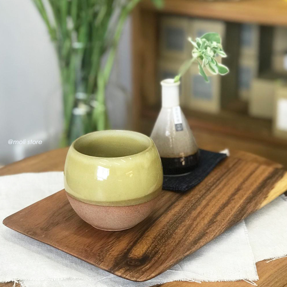 Bunzan-gama Porcelain Round Tea Cup Yellow｜SALIU