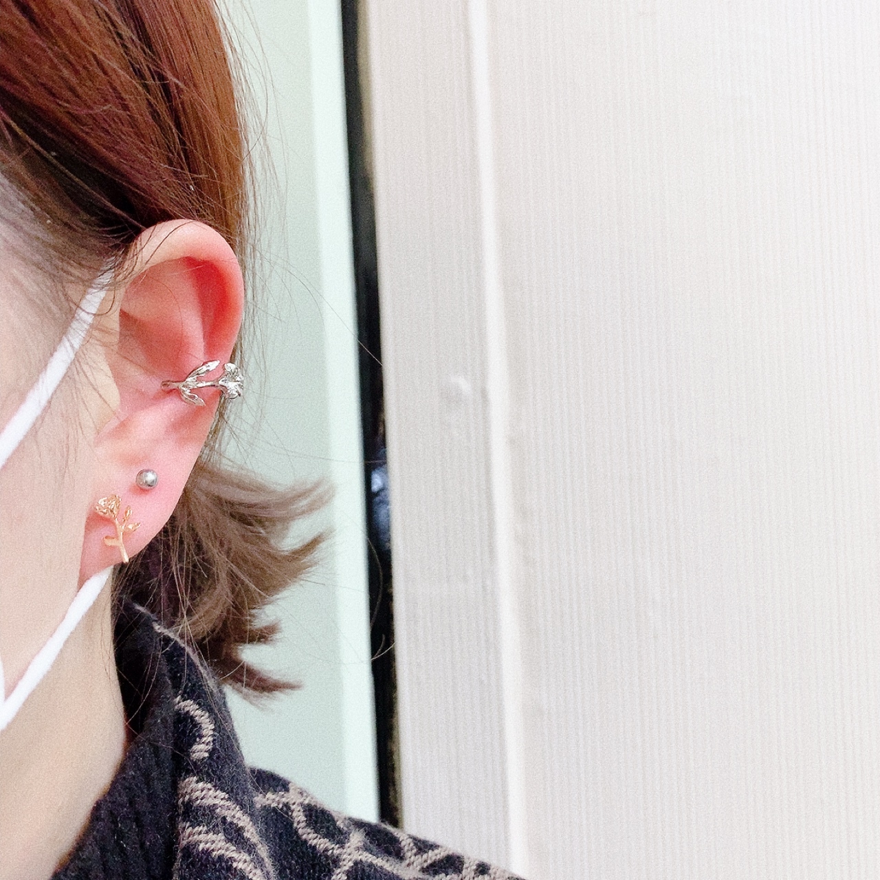 [日本制]金屬小玫瑰花耳環