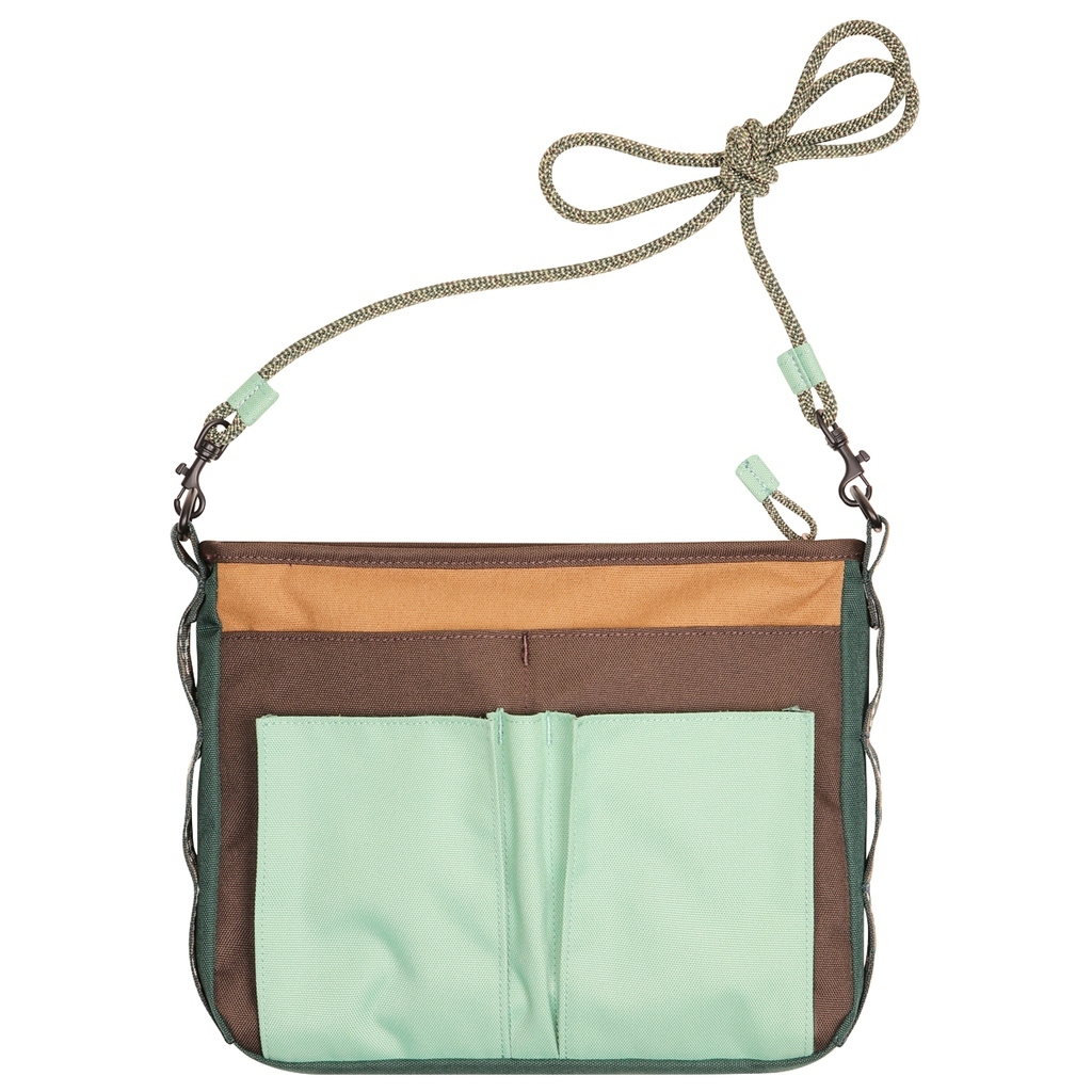 KAVU. Kachemak Keeper #9324 ( 1545 Forest Park )