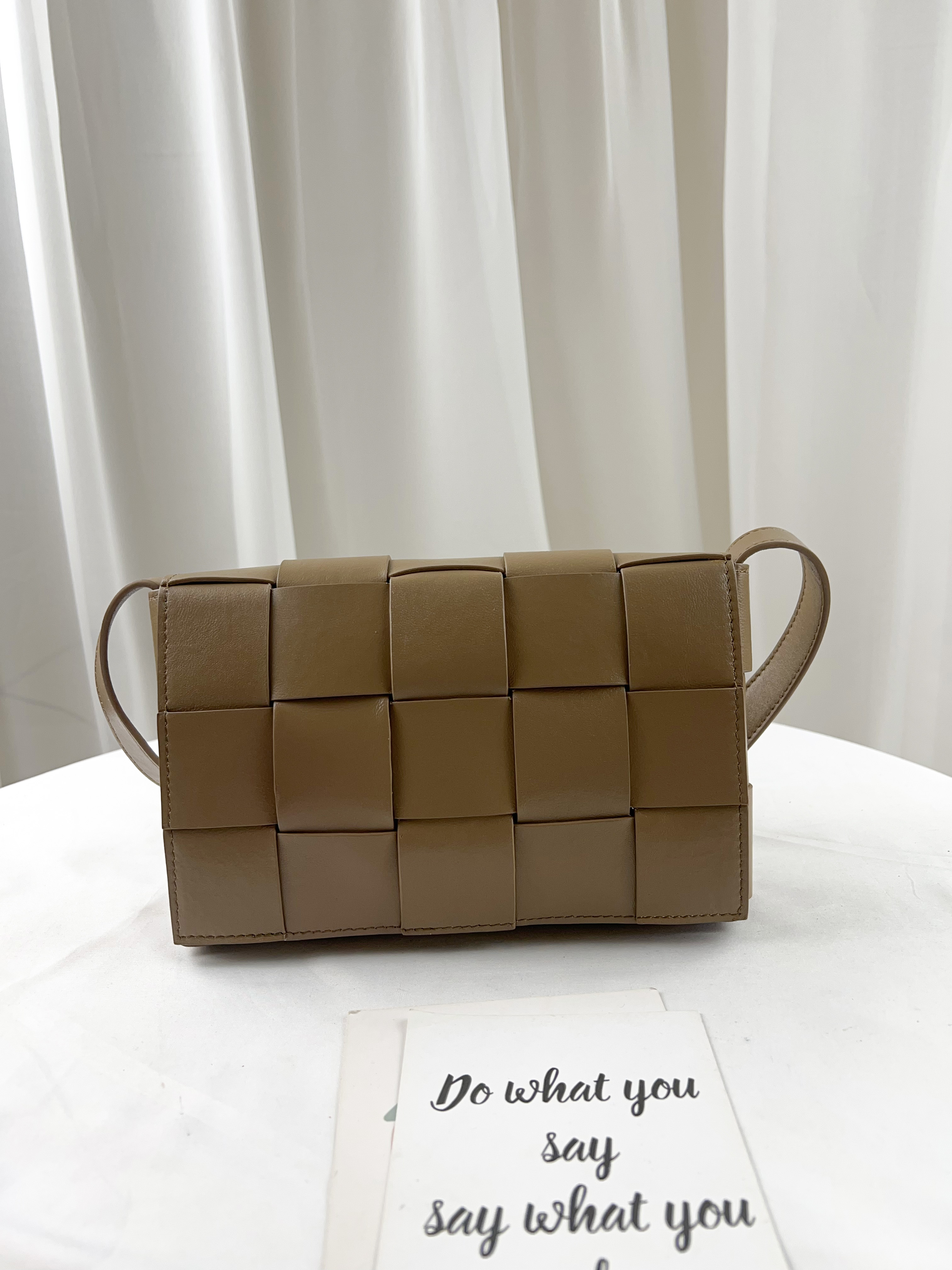 焦糖棕 寬編織真皮牛皮側背包 #SM-2975