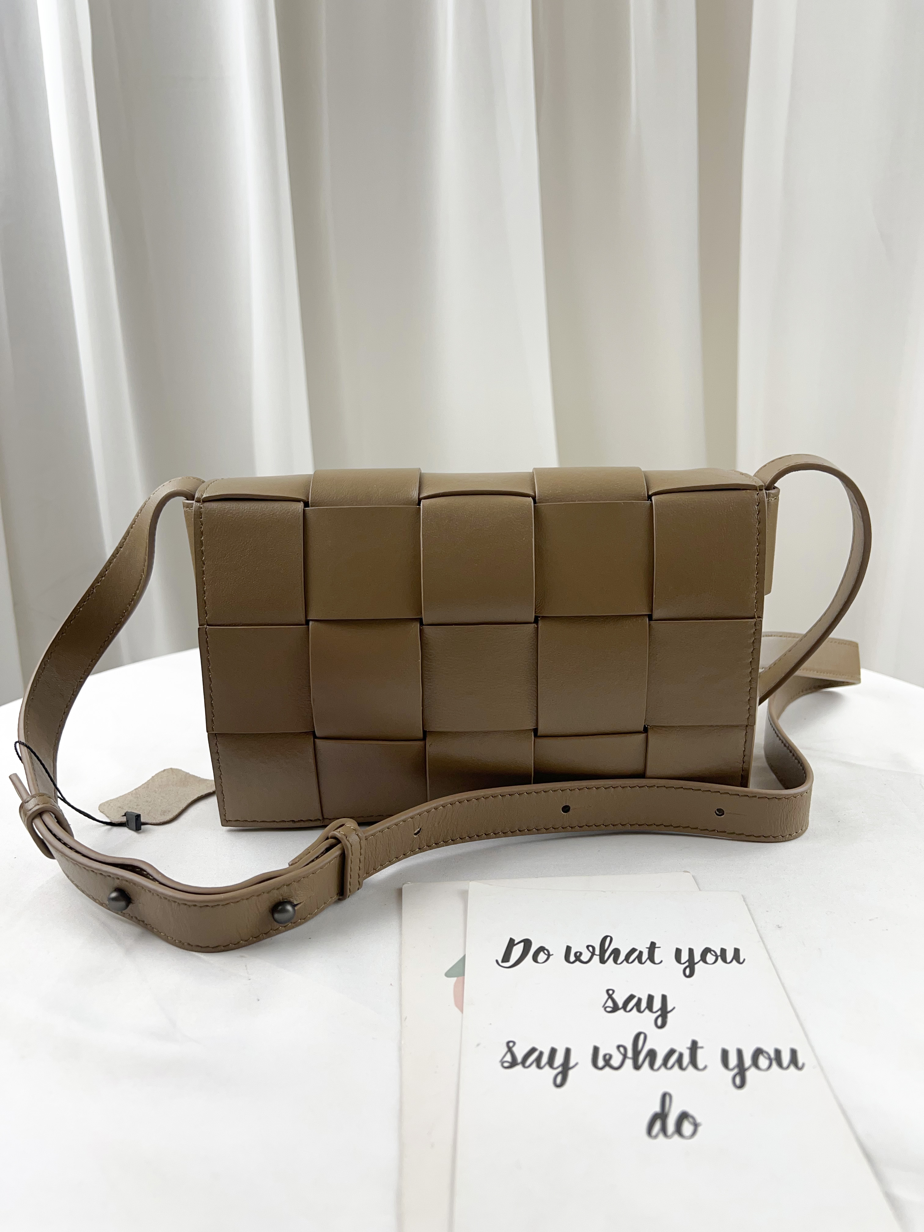 焦糖棕 寬編織真皮牛皮側背包 #SM-2975