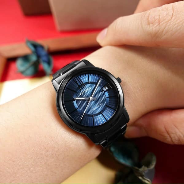 萬年鐘錶 - Citizen 星辰錶 全黑藍面簡約款光動能女錶  FE6017-85L  錶徑33.3MM