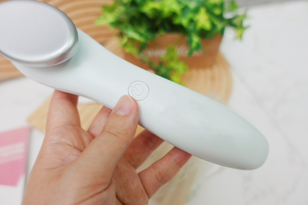 番茄媽媽推薦冷暖緊膚震動按摩美容導入儀，送給媽媽最棒的禮物