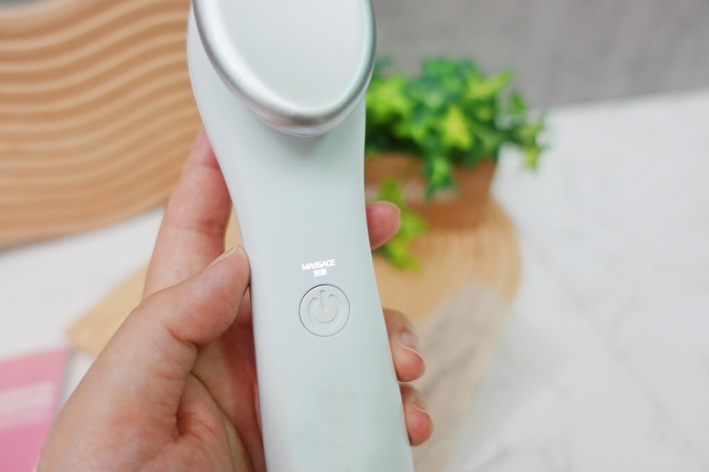 番茄媽媽推薦冷暖緊膚震動按摩美容導入儀，送給媽媽最棒的禮物