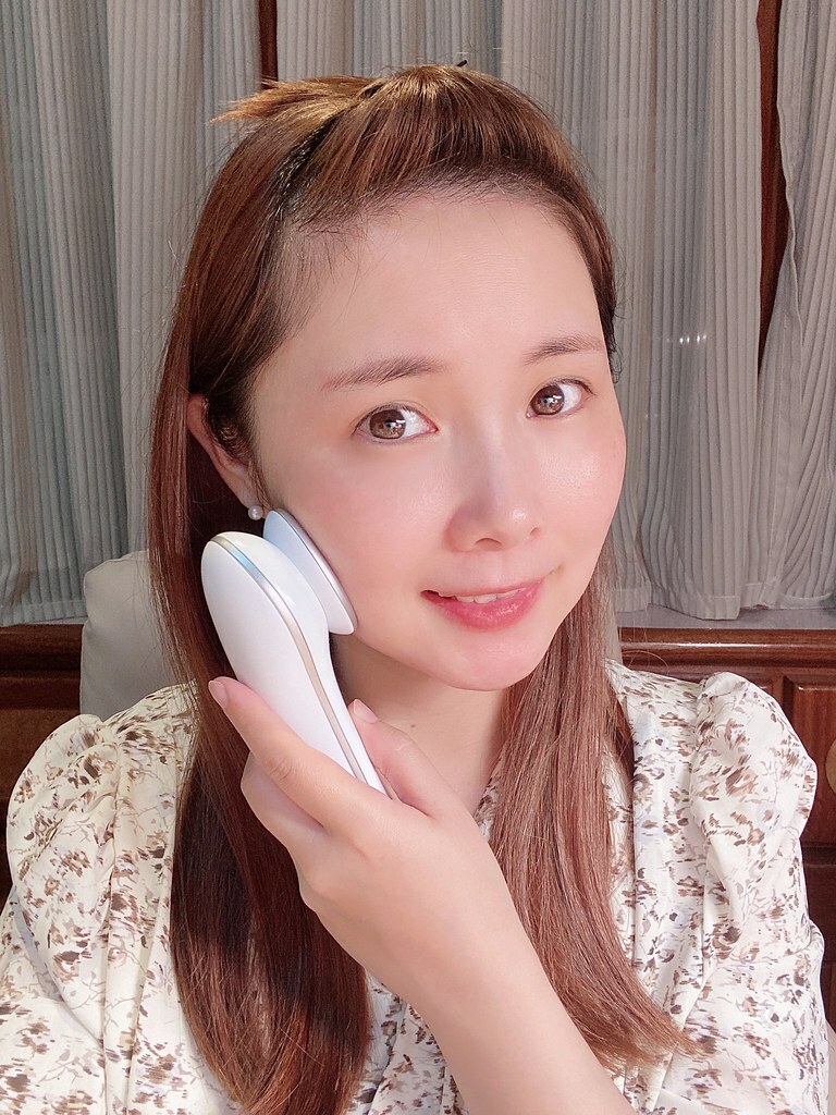 番茄媽媽推薦冷暖緊膚震動按摩美容導入儀，送給媽媽最棒的禮物