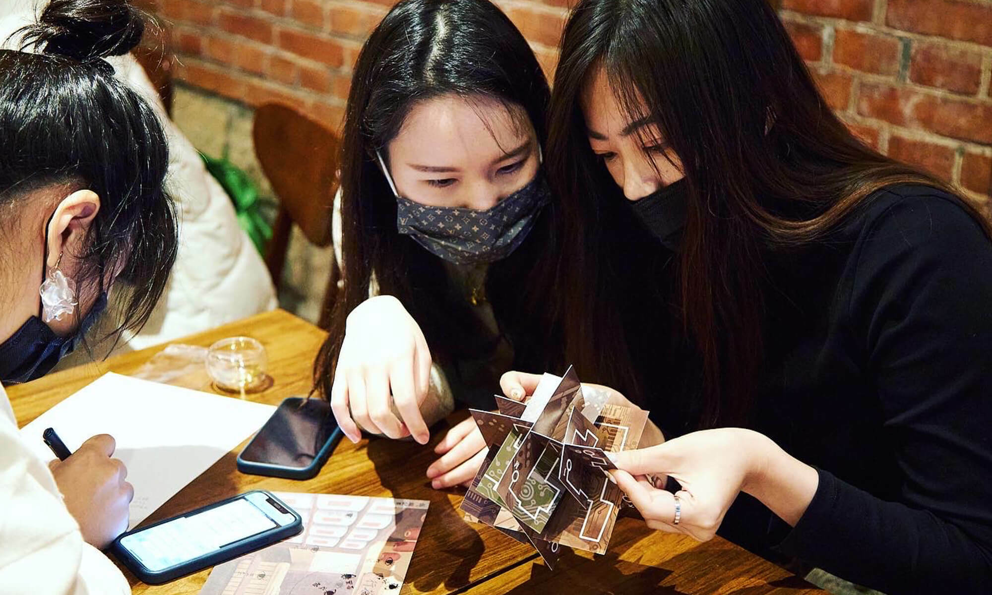 精緻遊戲道具，引人入勝