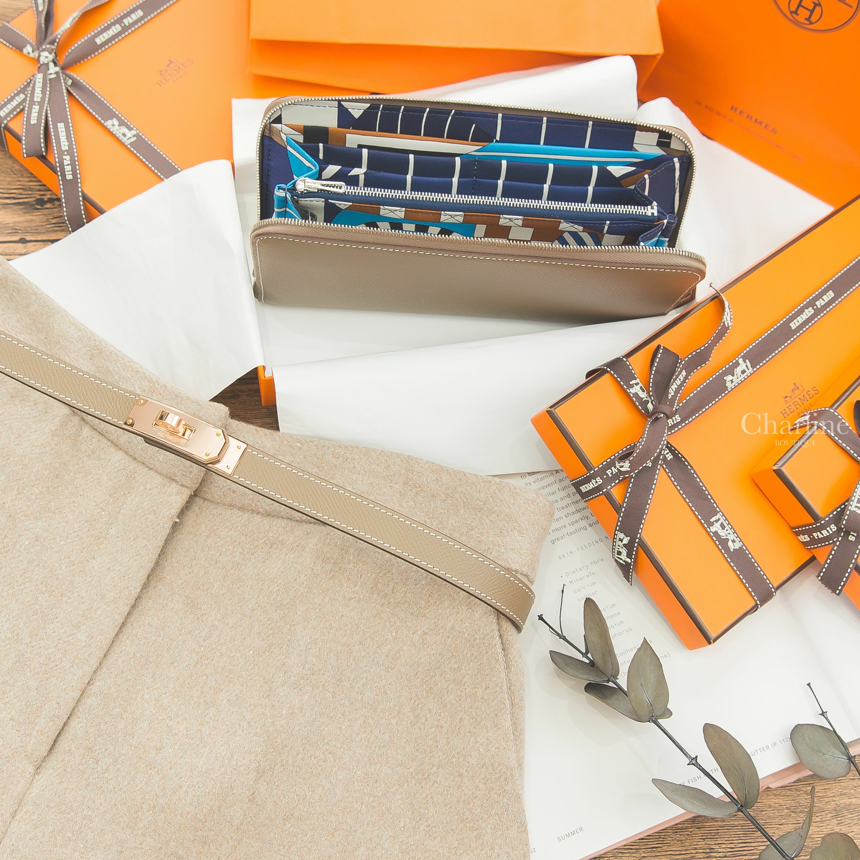 Hermès Kelly 18 Belt 大象灰牛皮玫瑰金扣可調式皮帶,Hermès Silk'in Classique Long Wallet Etoupe Epsom/Barenia 大象灰絲巾長夾-Charline Boutique 精品代購