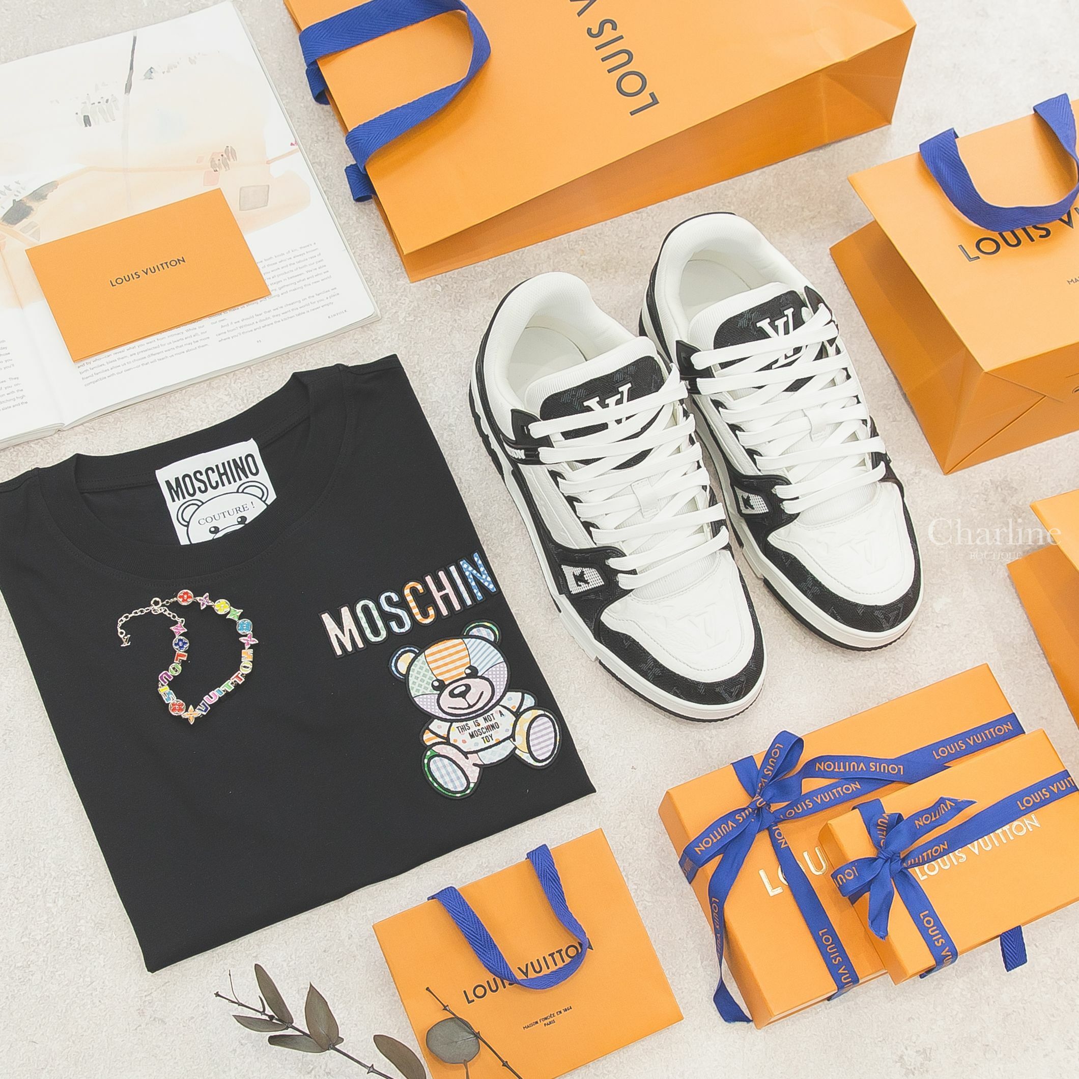 Louis Vuitton Monogram Party Bracelet 彩色經典圖徽字母珠飾銀色手鍊,Louis Vuitton LV Trainers 黑底丹寧布灰色老花拼白色小牛皮運動鞋-Charline Boutique 精品代購