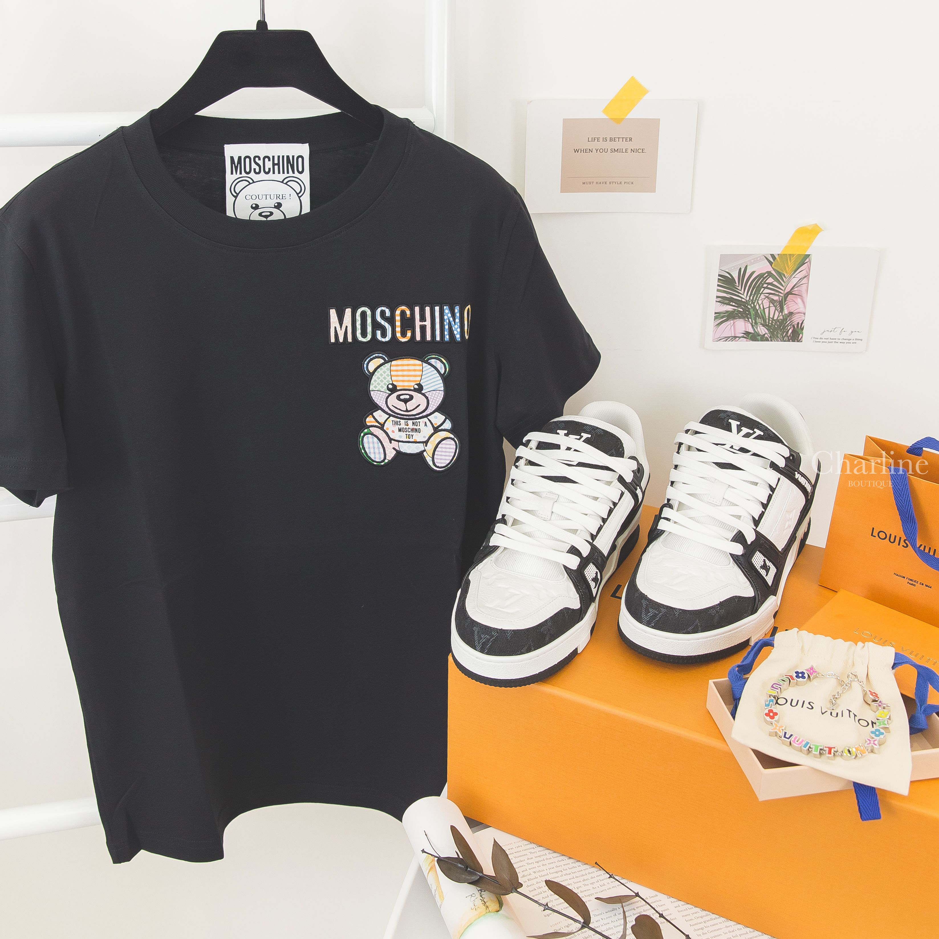 Louis Vuitton Monogram Party Bracelet 彩色經典圖徽字母珠飾銀色手鍊,Louis Vuitton LV Trainers 黑底丹寧布灰色老花拼白色小牛皮運動鞋-Charline Boutique 精品代購