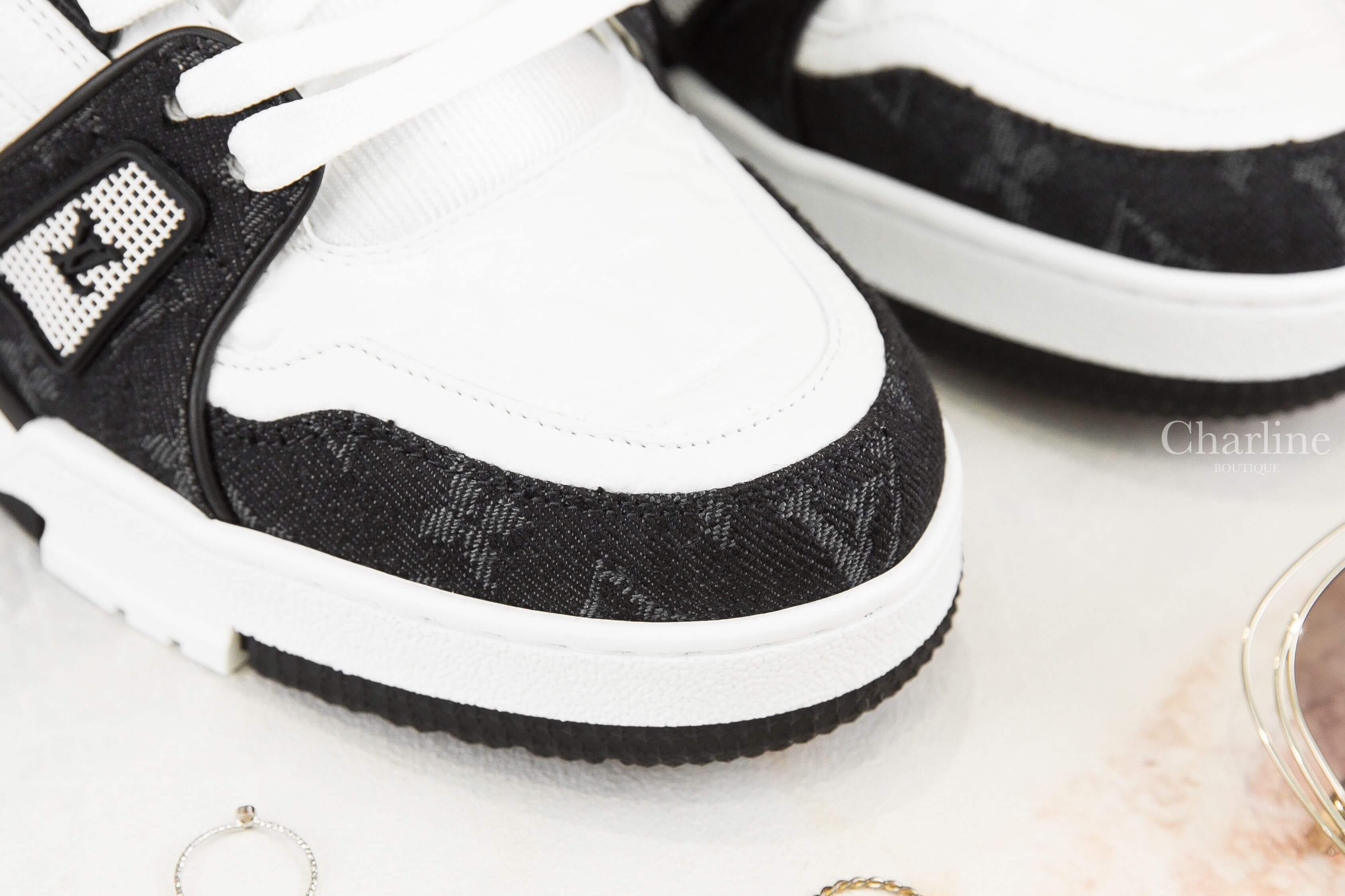 Louis Vuitton LV Trainers 黑底丹寧布灰色老花拼白色小牛皮運動鞋