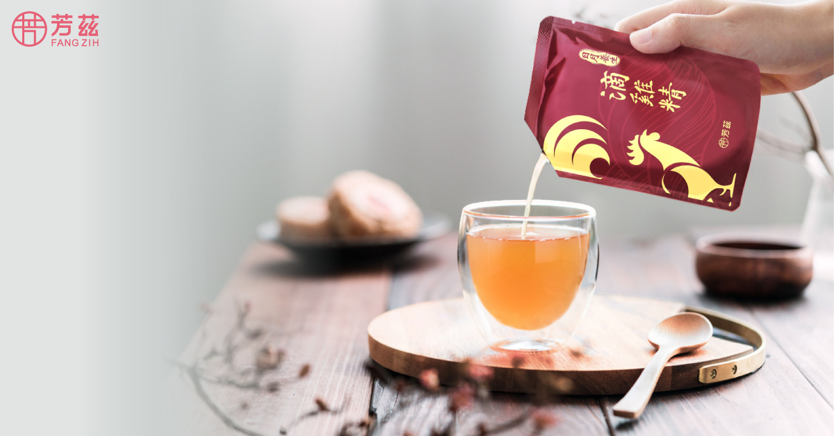 建議挑選純雞滴煉的滴雞精，無添加中藥或其他食材，才能保留雞隻完整精華和營養。芳茲日月養生滴雞精全程無添加，並利用特殊去油去雜質技術，口感香醇順口，完全無腥味。