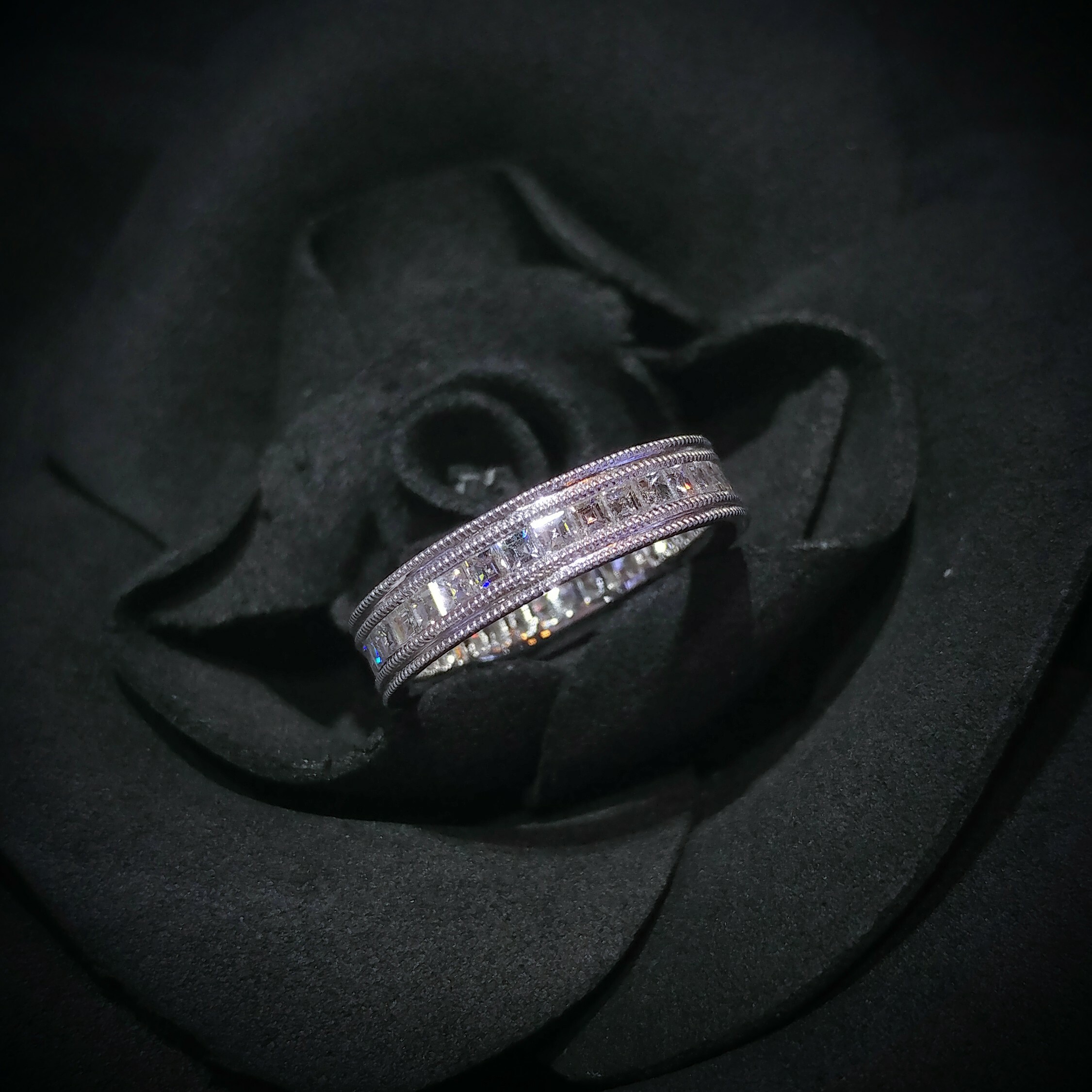 18K White Gold 1.28ct Diamond Eternity Ring