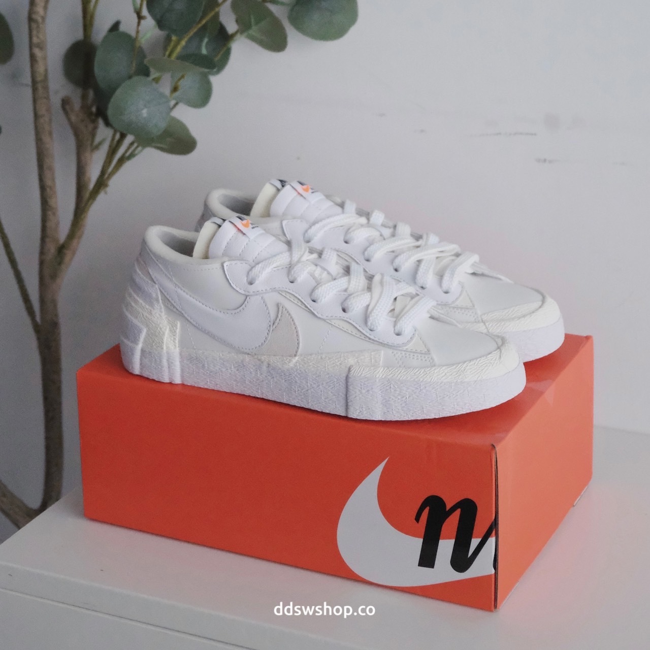 Sacai x Nike Blazer low 解構 漆皮 雙勾 米白色DM6443-100 黑色DM6443-001