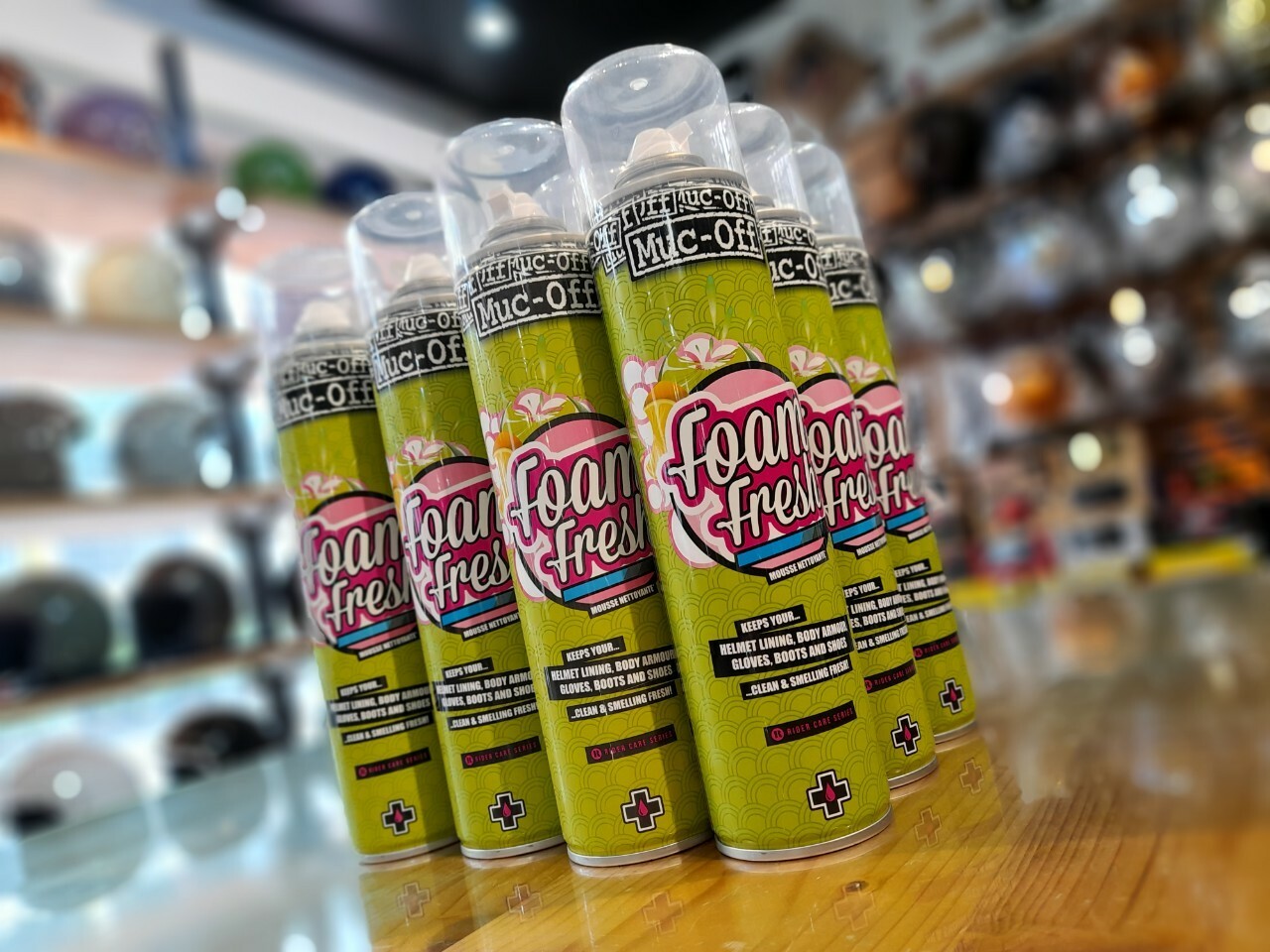 MUC OFF FOAM FRESH 內襯清潔劑 泡沫編織品 清潔劑