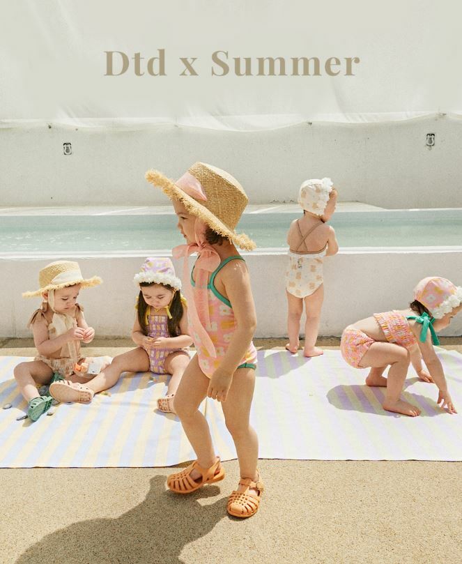 Dot to Dot 夏日炎炎泳裝 - 海浪花連身泳衣 （包含泳帽）