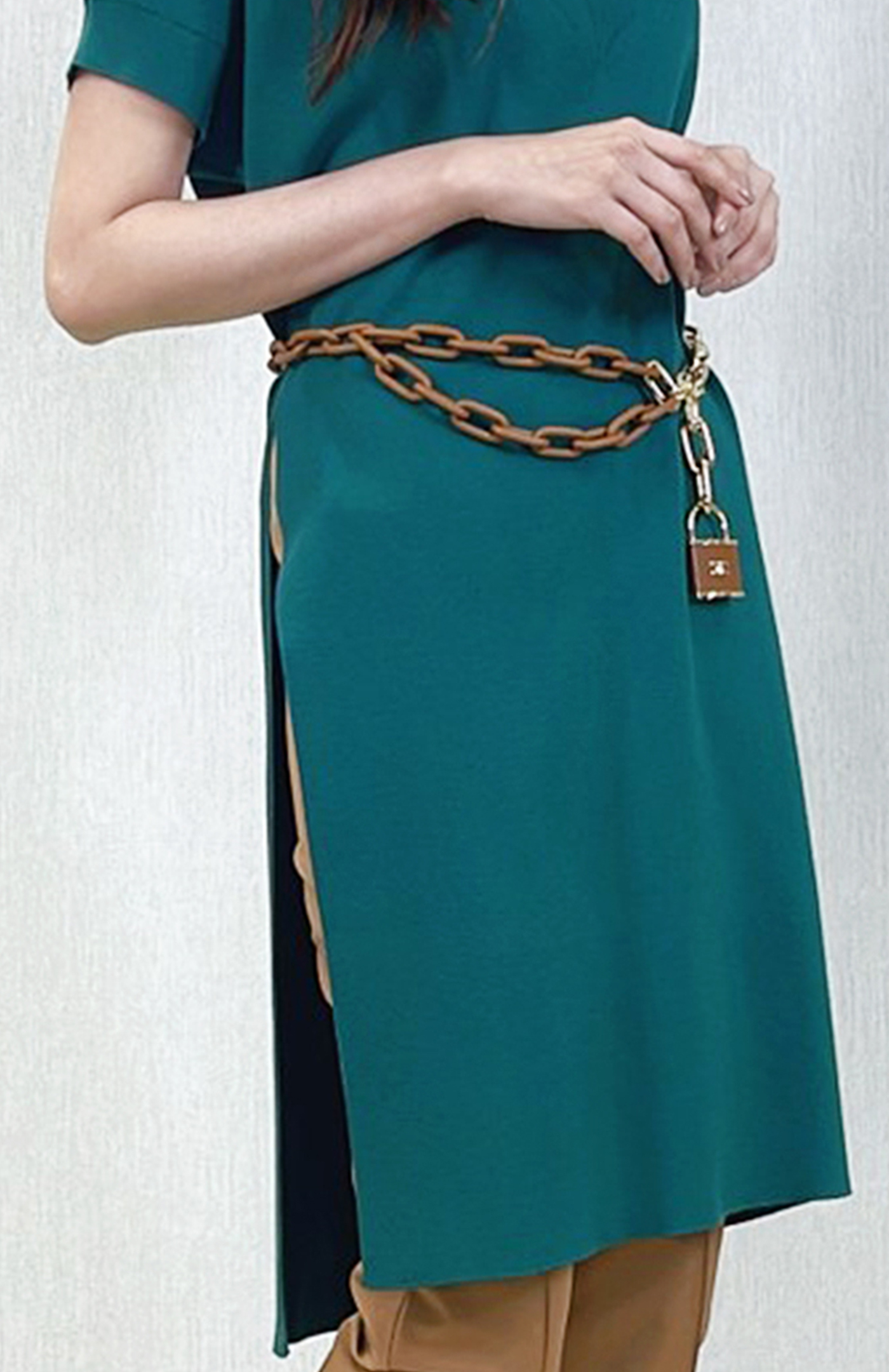 Elisabetta Franchi  鍊環鎖頭腰鍊
