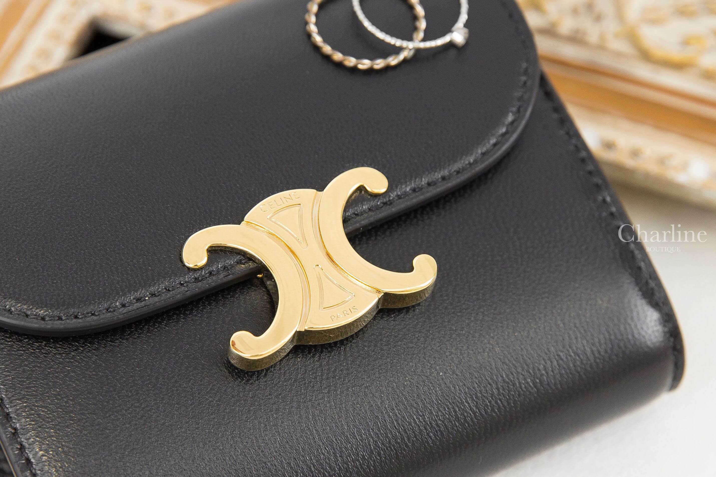 Celine Small Triomphe Wallet In Shiny Smooth Lambskin 黑色羊皮凱旋門金釦三折短夾