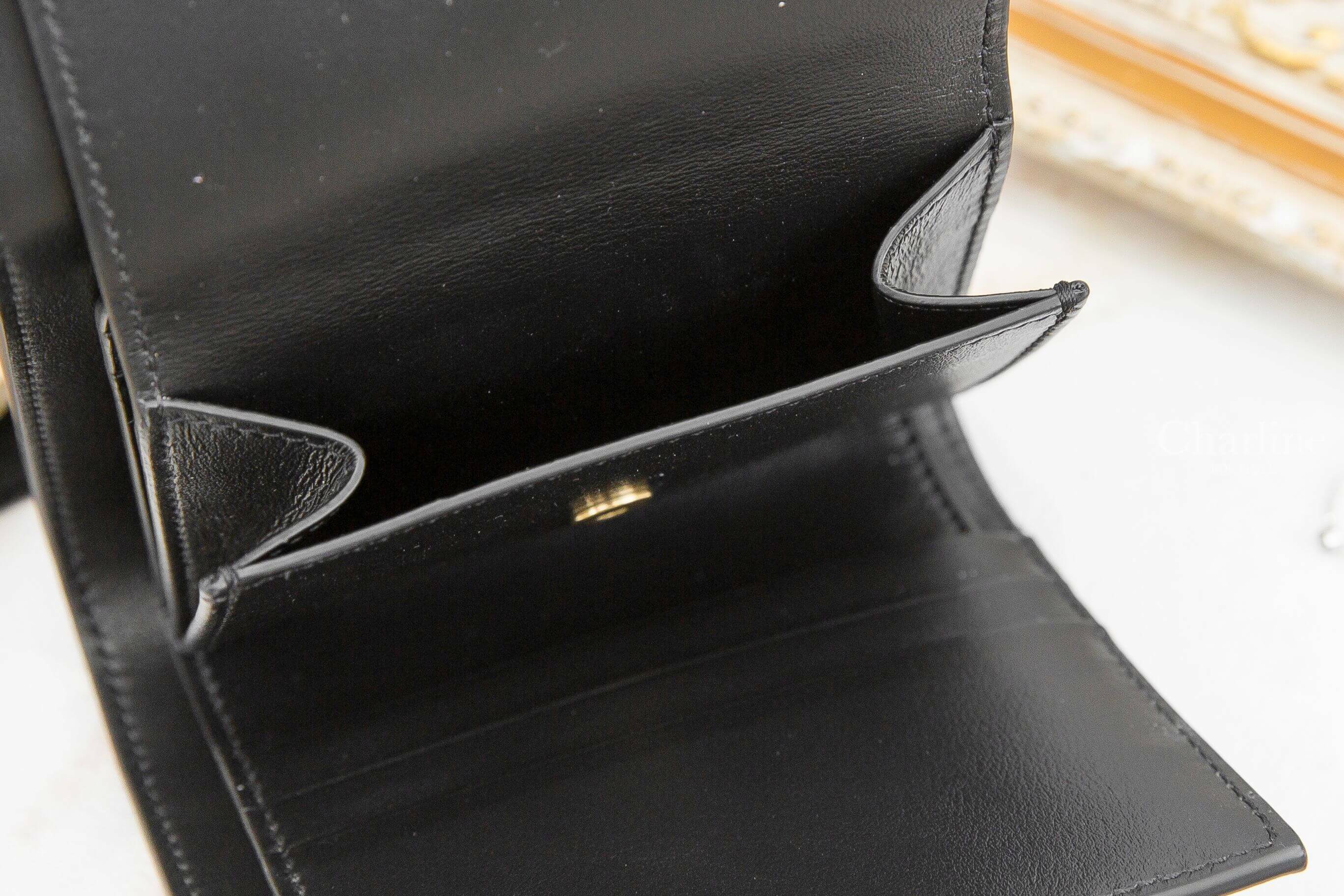Celine Small Triomphe Wallet In Shiny Smooth Lambskin 黑色羊皮凱旋門金釦三折短夾-Charline Boutique 精品代購