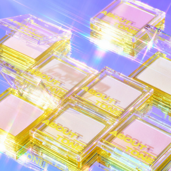 ABOUT TONE On Me Highlighter