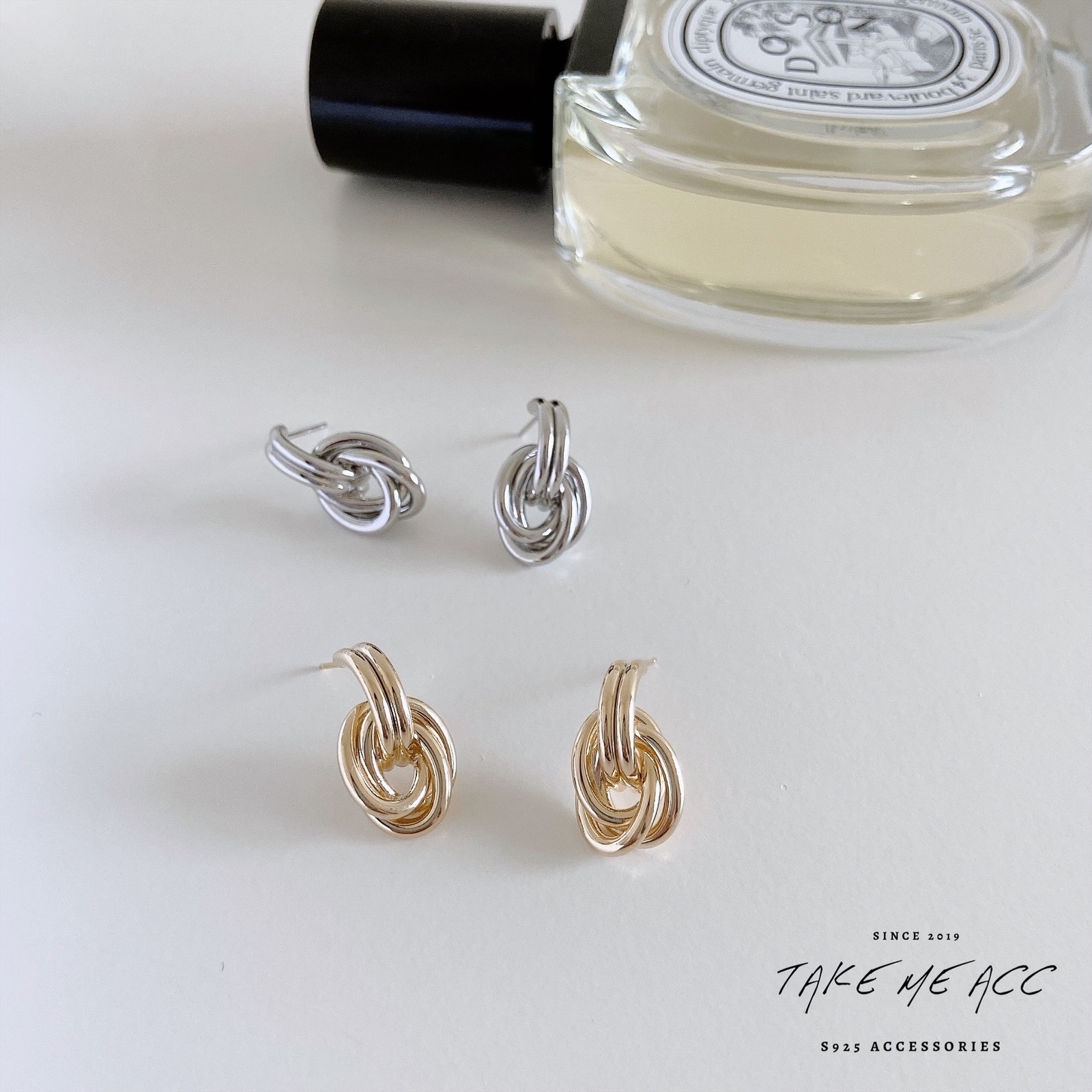 扭結時空｜純銀針耳環