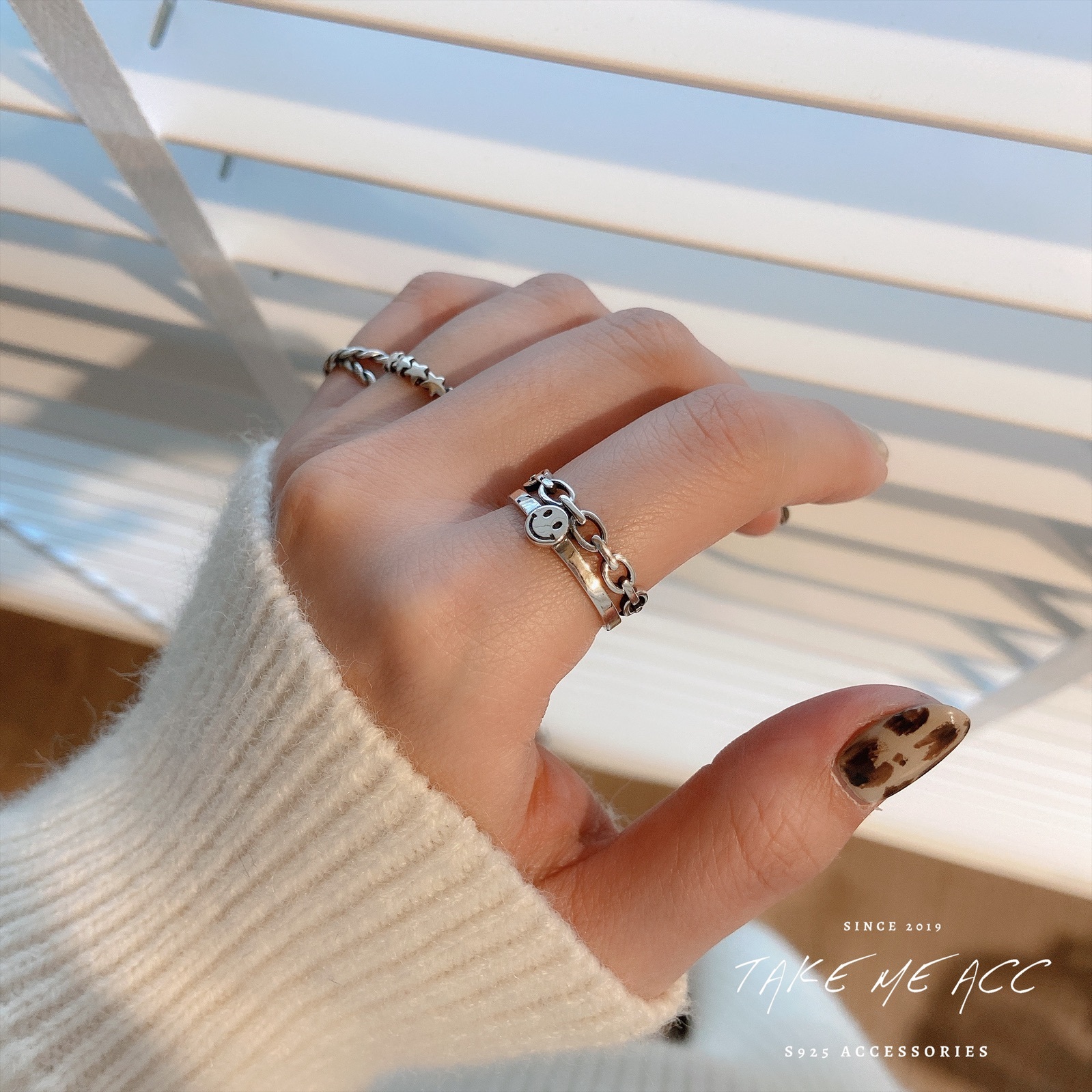 被愛環繞｜純銀戒指