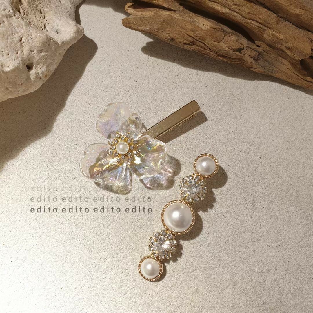 2205211彩光花朵珍珠髮夾