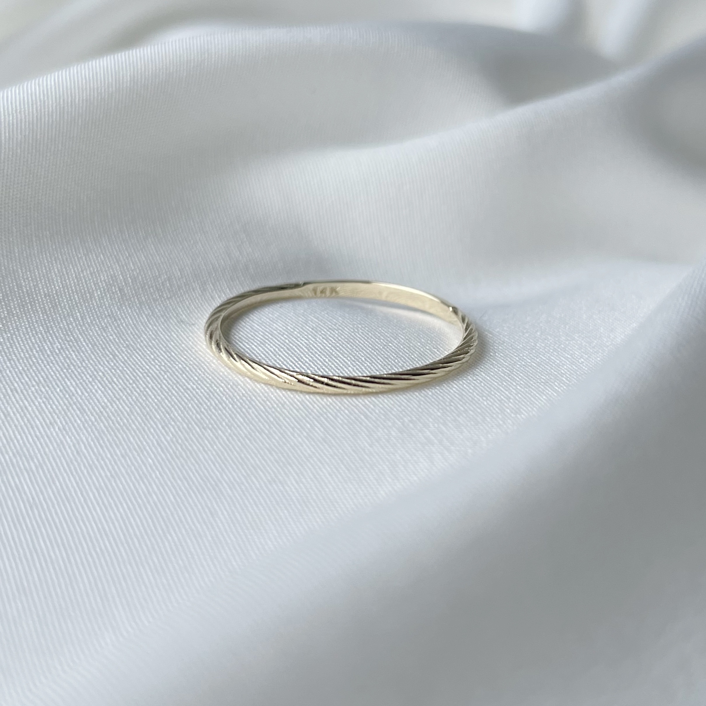 14K絲紋麻花戒指