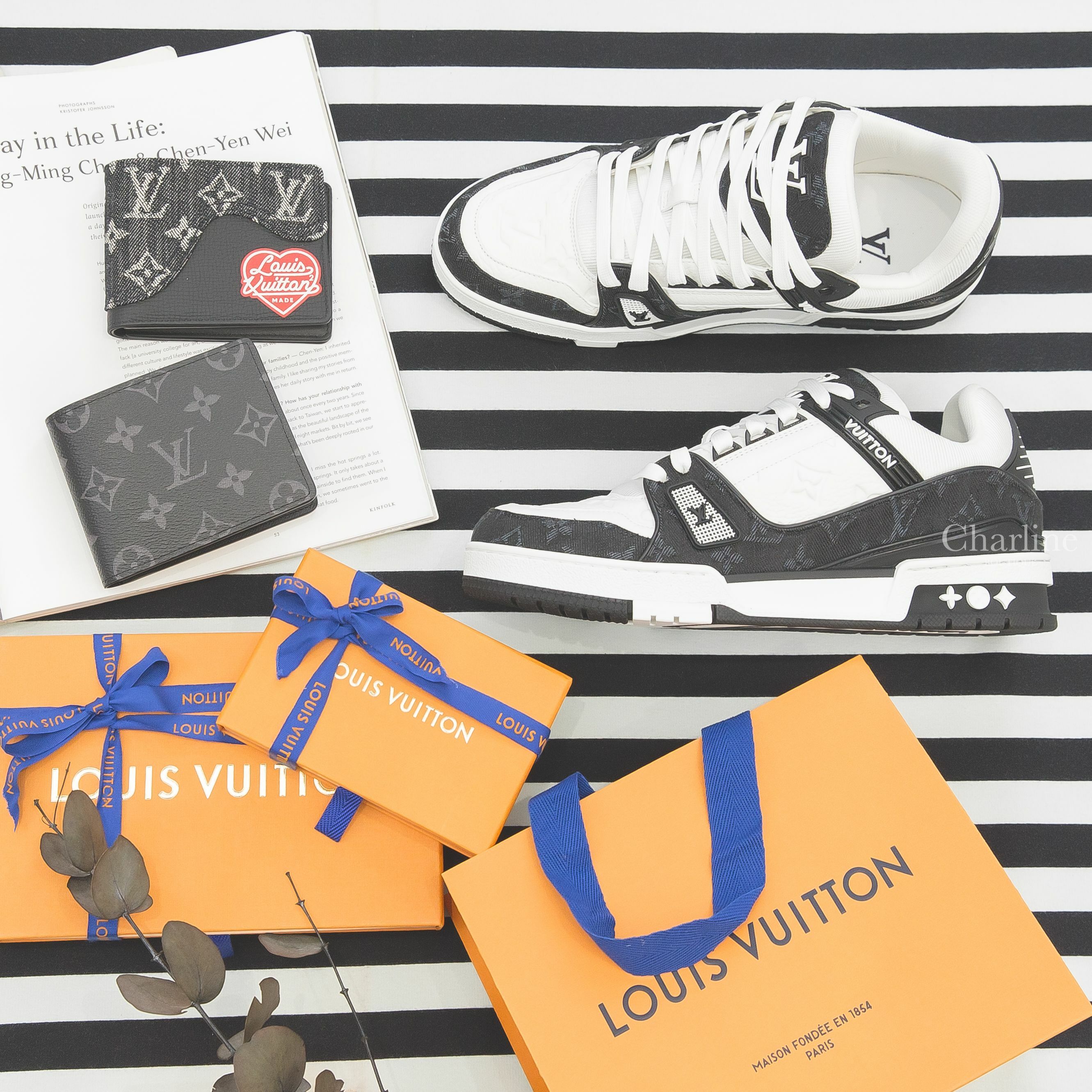 Louis Vuitton Wallet 黑色帆布老花短夾,Louis Vuitton Wallet 黑色丹寧老花紅愛心短夾,Louis Vuitton Trainers 黑底丹寧布灰色老花牛皮運動鞋-Charline Boutique 精品代購