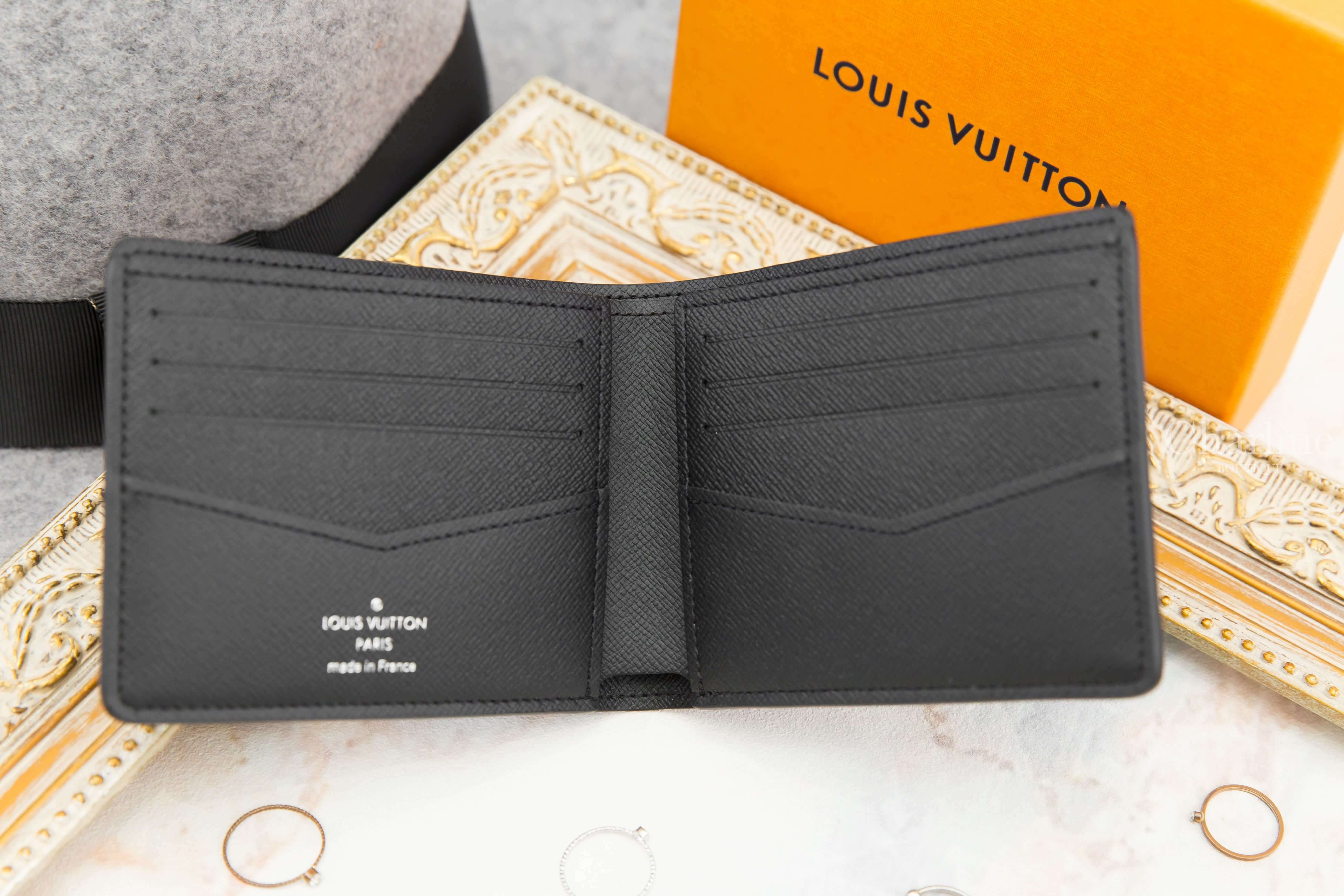 Louis Vuitton Slender Wallet 黑色帆布老花短夾-Charline Boutique 精品代購