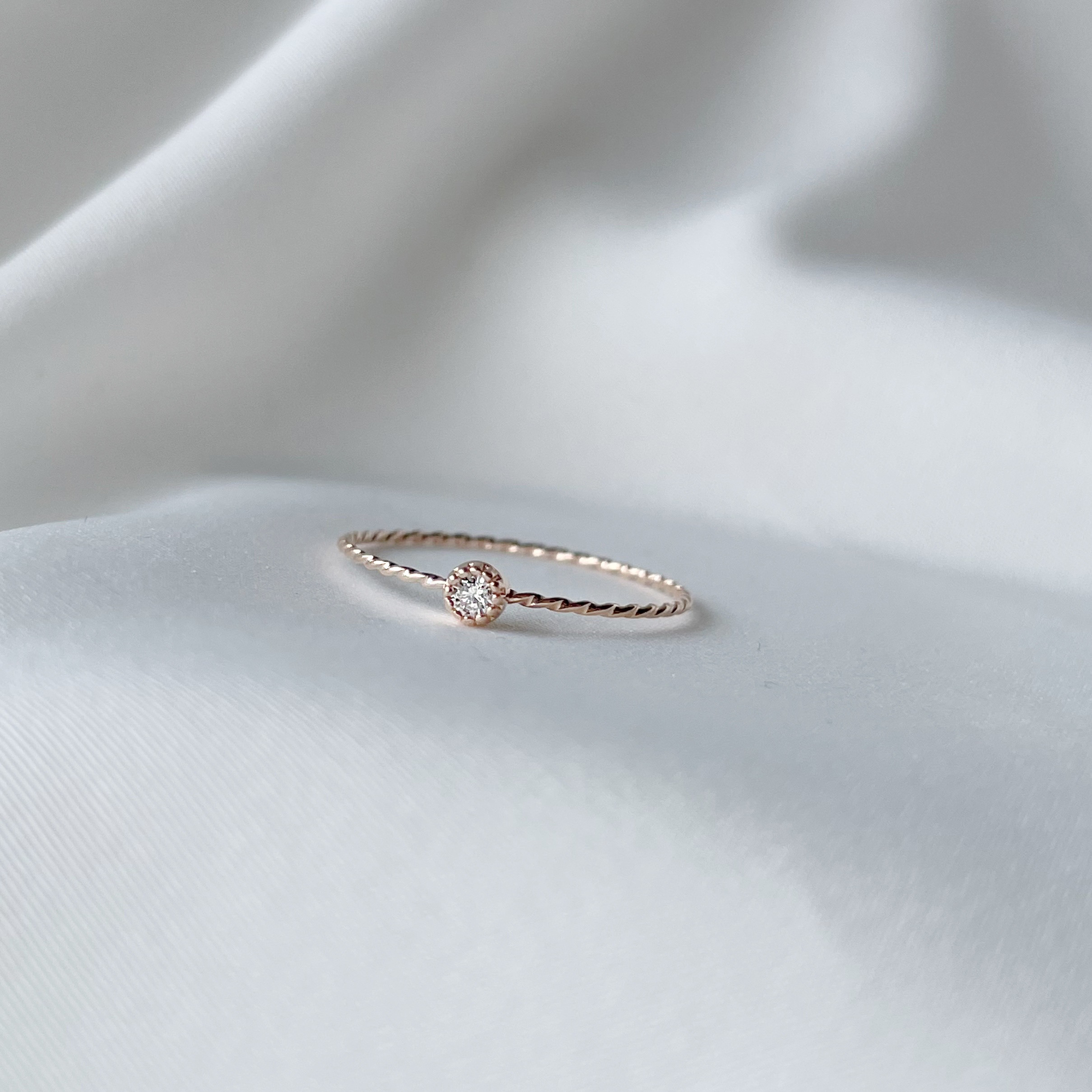 14K mini包邊蛋糕真鑽細戒