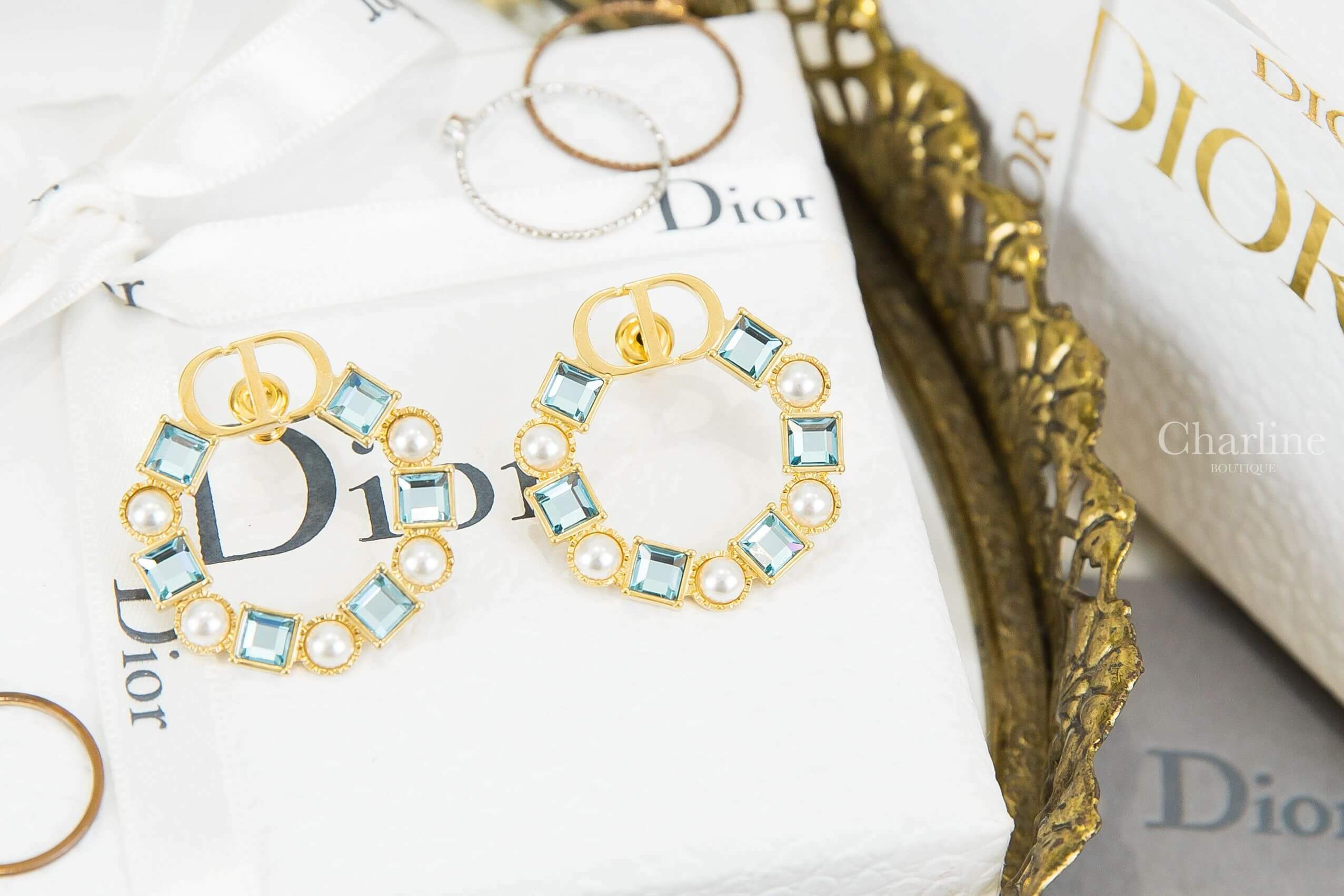 Dior Petit CD Earrings 金色CD白色珍珠淺藍色水晶圓形耳環