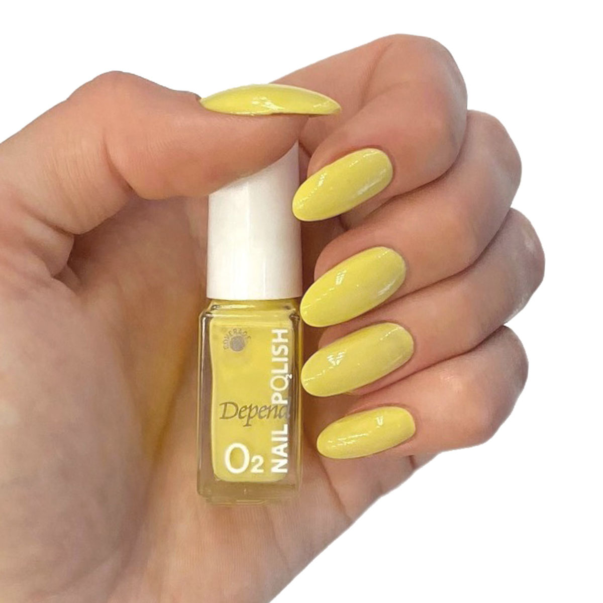O2 甲油 683 檸檬馬卡龍糖果淺黃色 (不透明)
