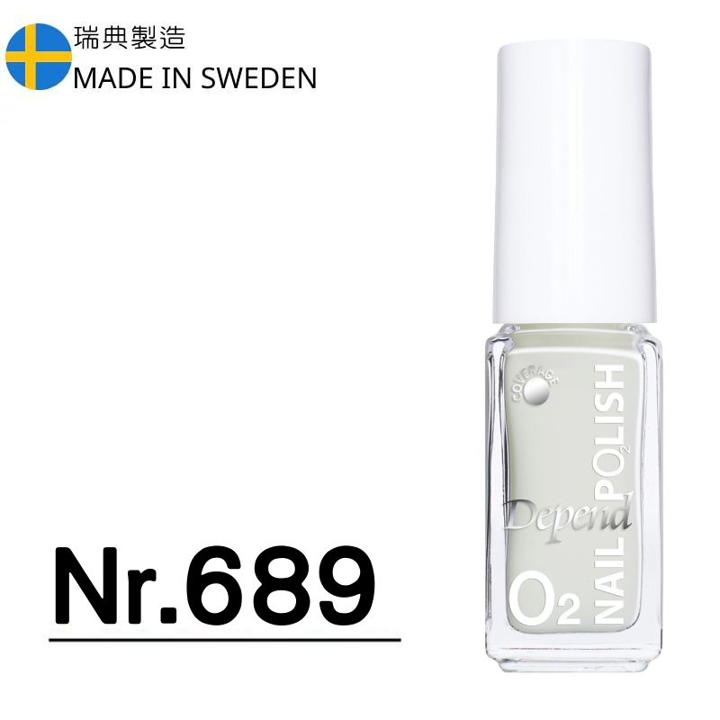 O2 甲油 689 牛奶馬卡龍偏白灰調淺綠色 (不透明)