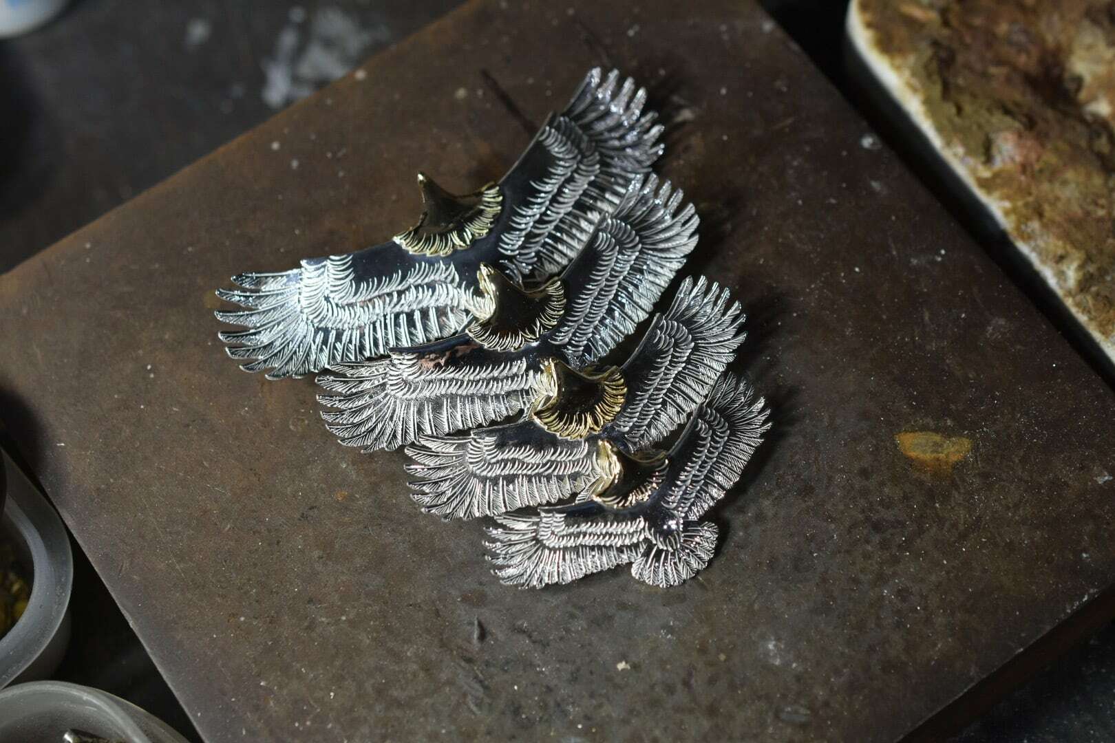 LIGHT Series Eagle w/ 18K Head